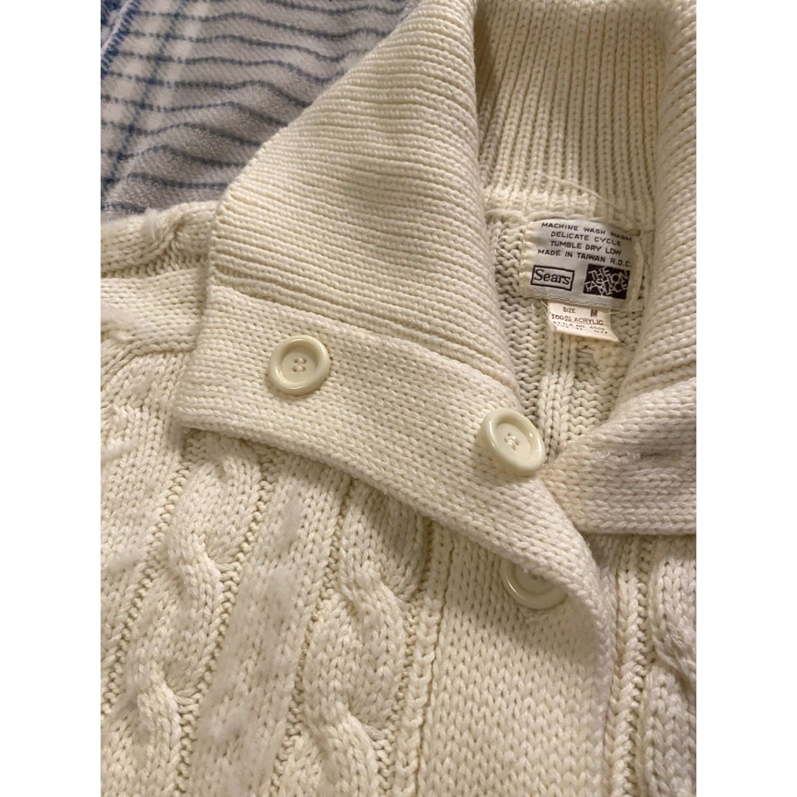 Sears VINTAGE Sears Cardigan Woman's Cable Knit Fisherman Shawl Collar Medium 1970s Ivory M Regular Casual Arts & Crafts Size M / US 6-8 / IT 42-44 - 6 Thumbnail