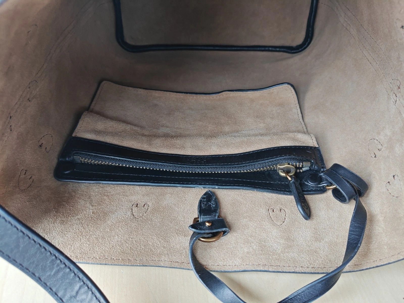 Polo Ralph Lauren Polo Ralph Lauren Bellport Leather Large Bucket Bag FTP 0002 Size ONE SIZE - 10 Thumbnail