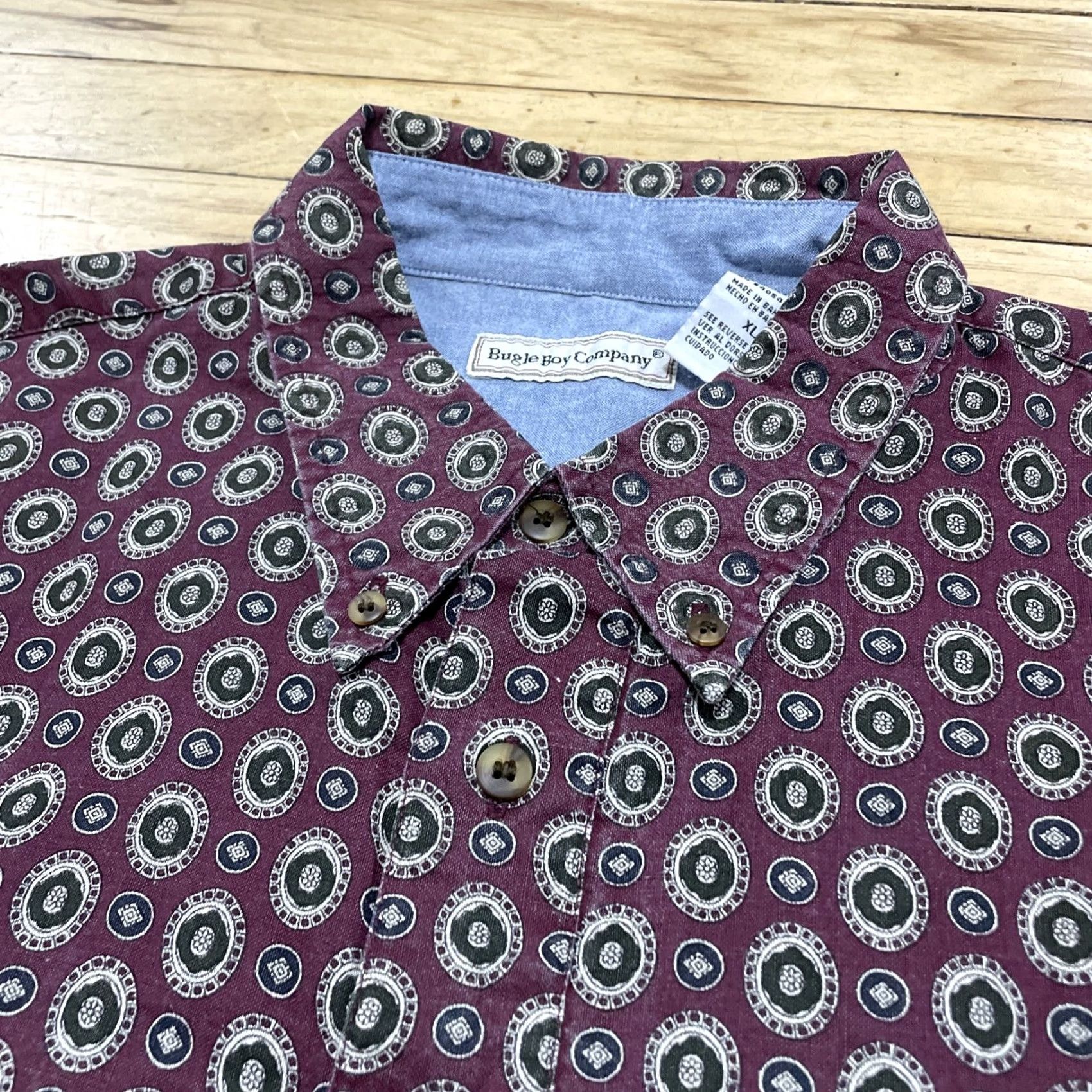 Bugle Boy VINTAGE Bugle Boy Long Sleeve Button Shirt Men XL Western Medallion Deco Red Talisma Size US XL / EU 56 / 4 - 2 Thumbnail