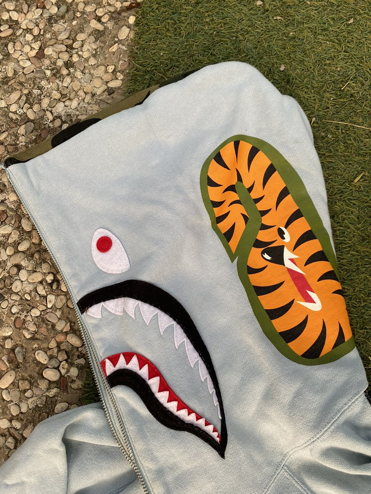 Bape 1st Camo Shark Half Zip Hoodie Size US XL / EU 56 / 4 - 6 Thumbnail