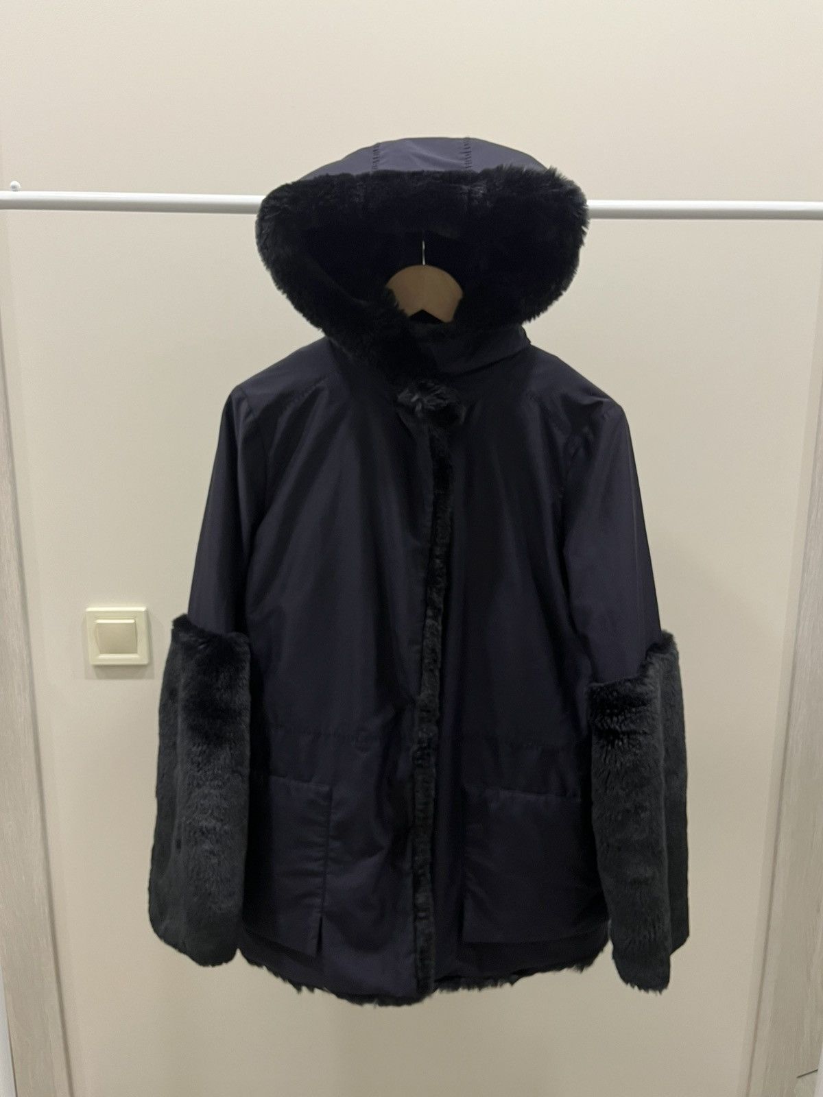 Armani Vintage Armani Jeans Very Rare Vegan Leather Fur Coat Jacket Size M / US 6-8 / IT 42-44 - 1 Thumbnail