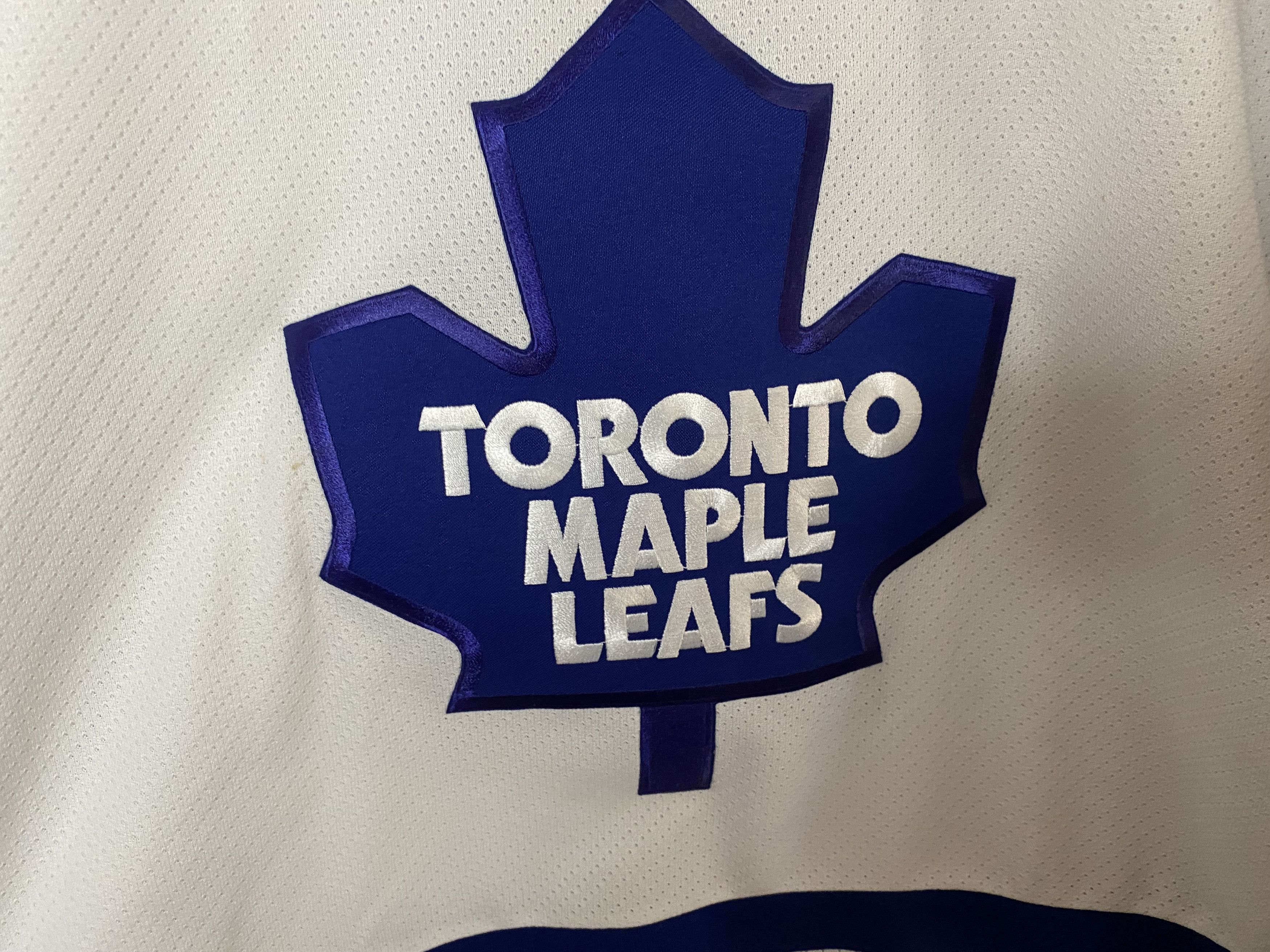 Ccm × NHL AIDEN FINK #11 TORONTO MAPLE LEAFS NHL HOCKEY JERSEY SHIRT Size US M / EU 48-50 / 2 - 5 Thumbnail
