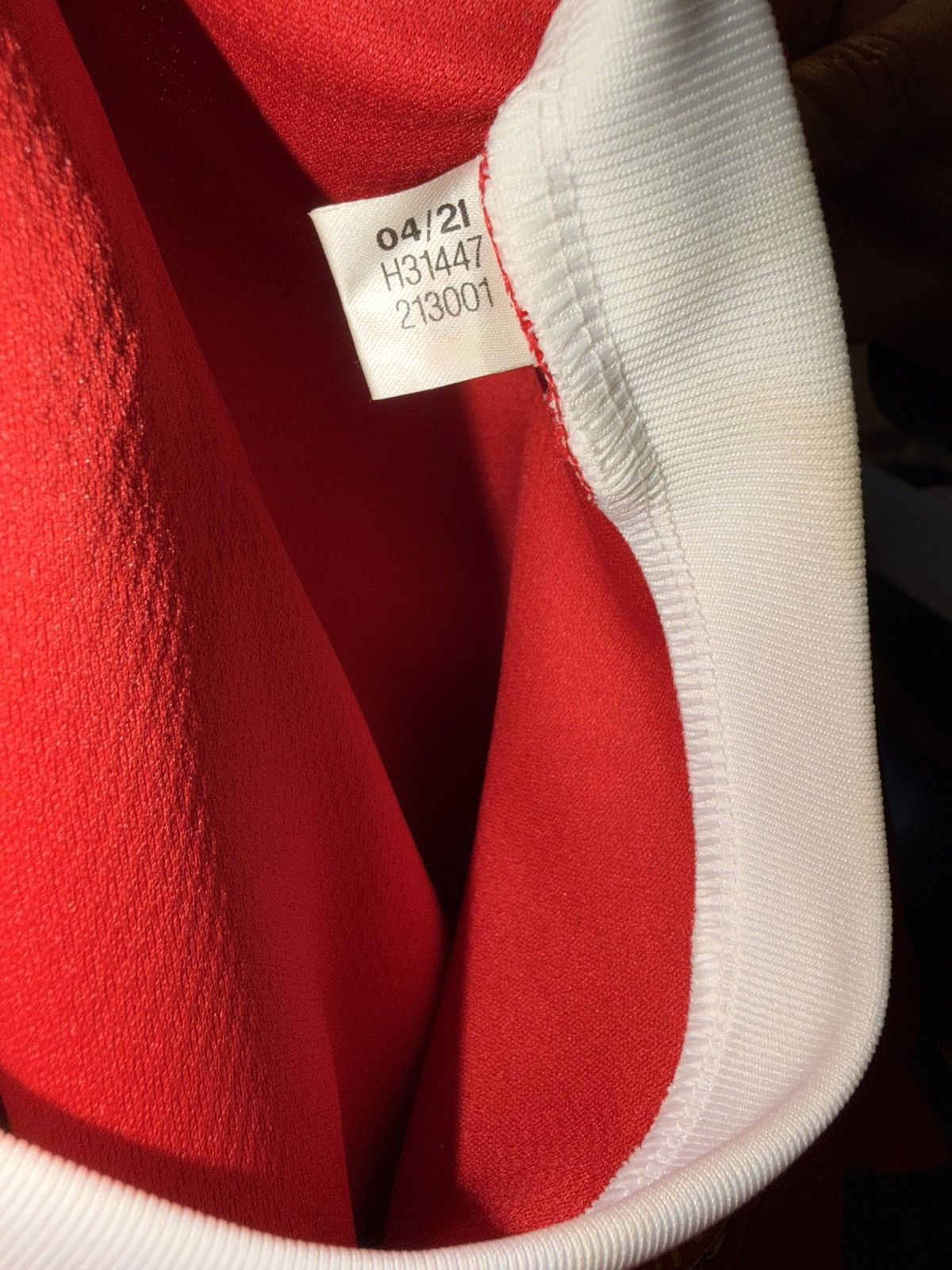 Adidas 2021/22 MANCHESTER UNITED RONALDO #7 HOME SHIRT (XL) ADIDAS Size US XL / EU 56 / 4 - 6 Thumbnail