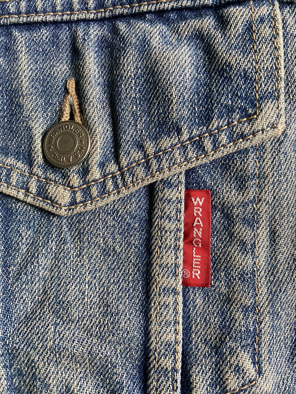 Wrangler Vintage Wrangler denim distressed Blue Jackets Size US L / EU 52-54 / 3 - 6 Thumbnail
