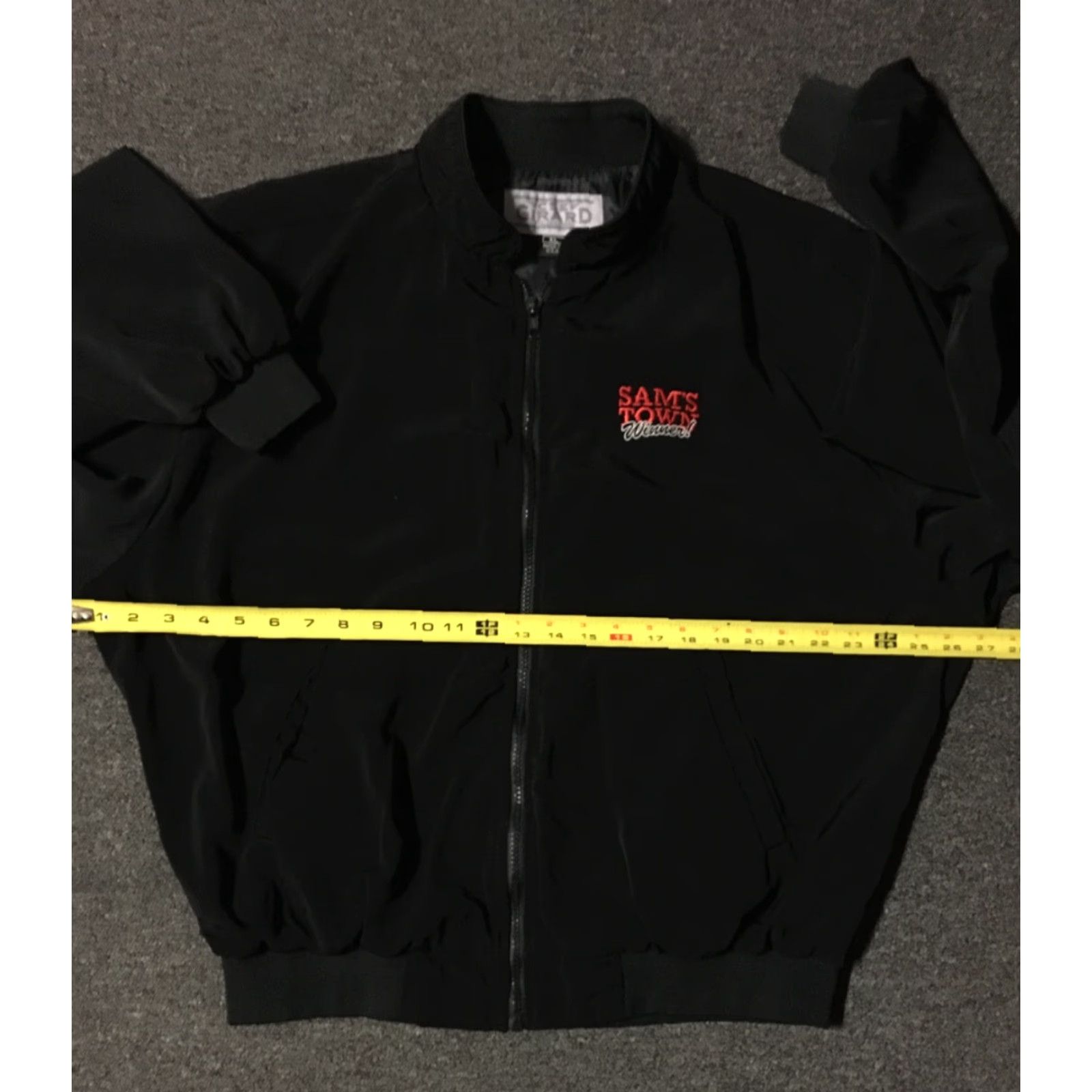 Vintage VINTAGE Sams Town Casino Winner Bomber Jacket XL USA Las Vegas Poker Biker Grunge 90s 80s Mens Navy Black CSE Girard Embroidered Size US XL / EU 56 / 4 - 6 Thumbnail