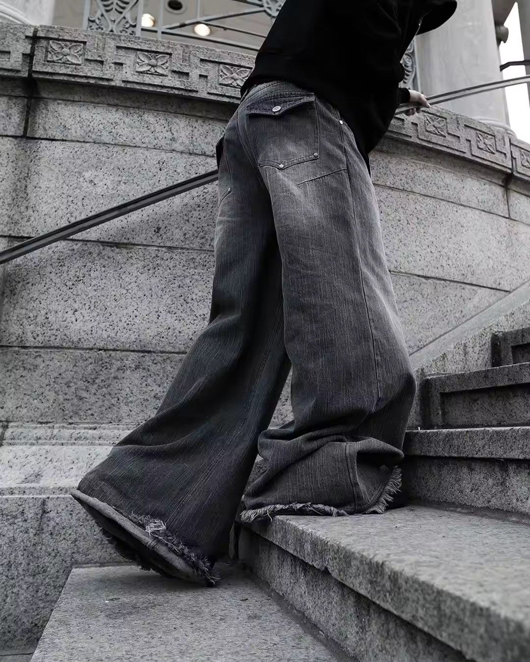 Japanese Brand × Jean Washed Button Baggy Jeans Size US 33 - 3 Thumbnail