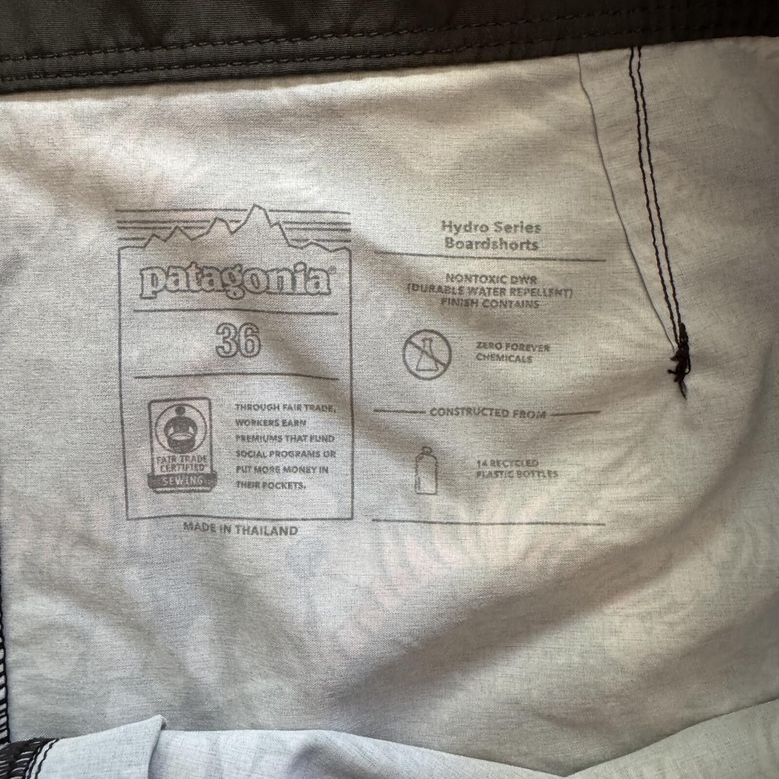 Patagonia Patagonia Men's Board Shorts with Floral Pattern-36 Size US 32 / EU 48 - 4 Thumbnail