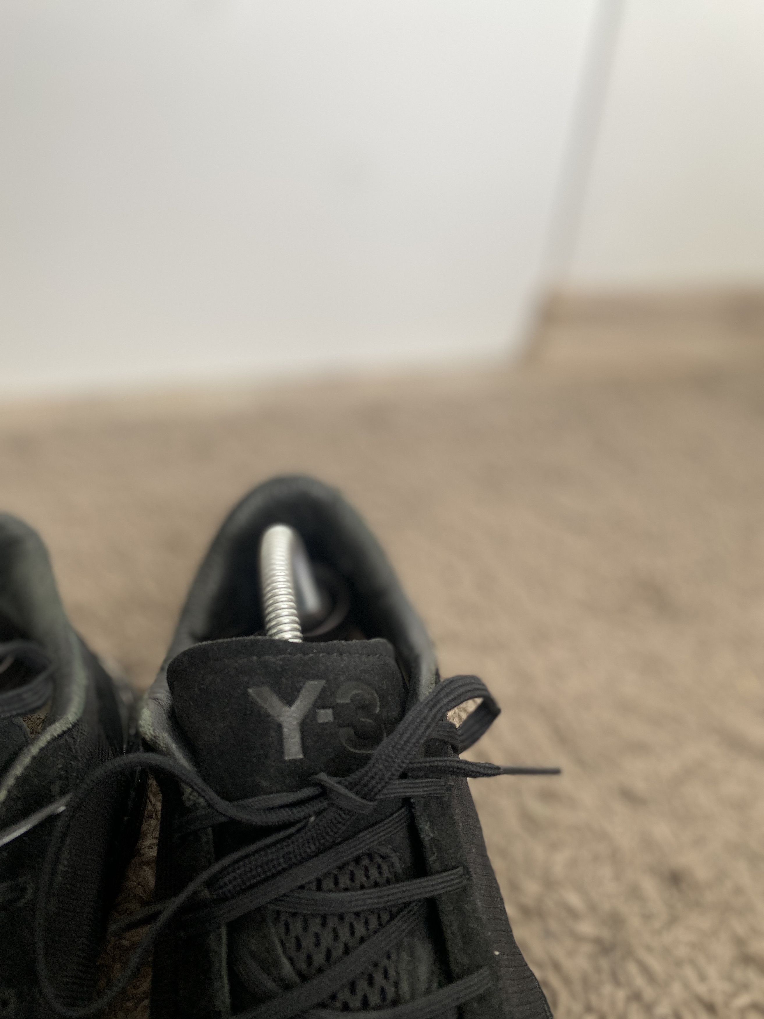 Adidas × Y-3 × Yohji Yamamoto Adidas Y-3 Yohji Yamamoto Rhisu Run Triple Black sneakers Size US 11 / EU 44 - 4 Thumbnail