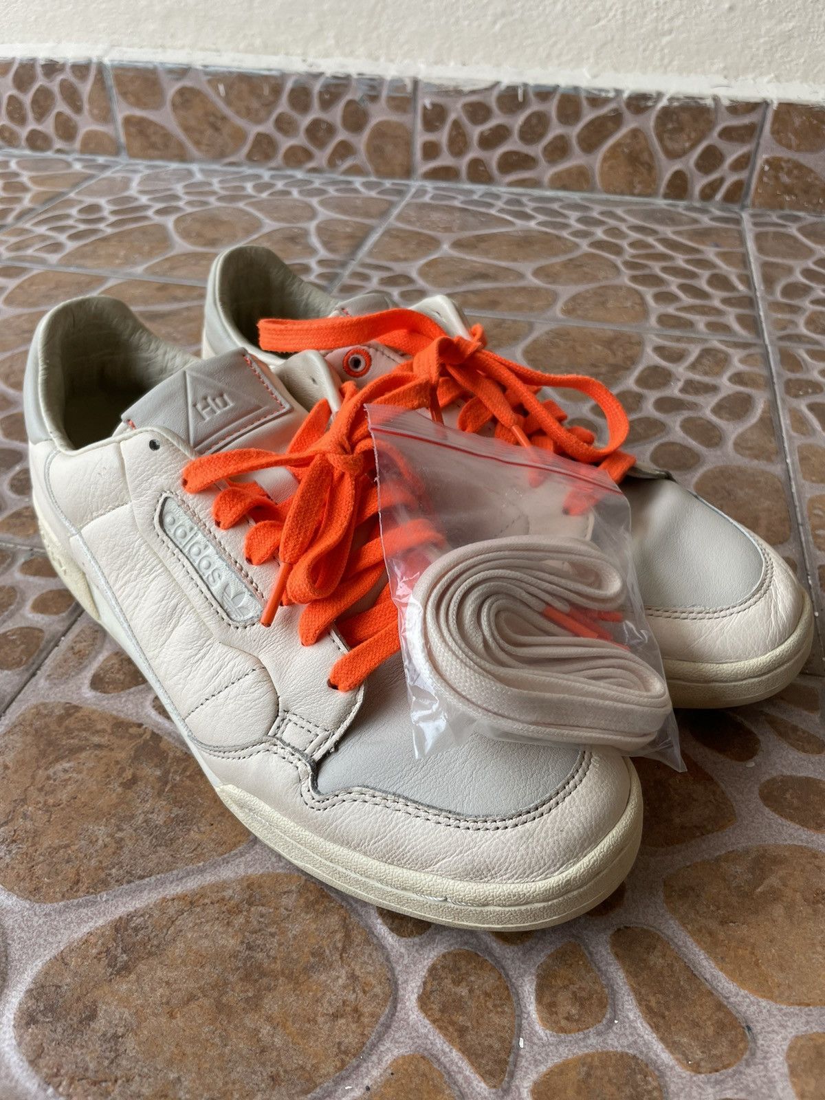Adidas × Pharrell Adidas Continental 80 x Pharrell William Human Race Size US 10 / EU 43 - 4 Thumbnail