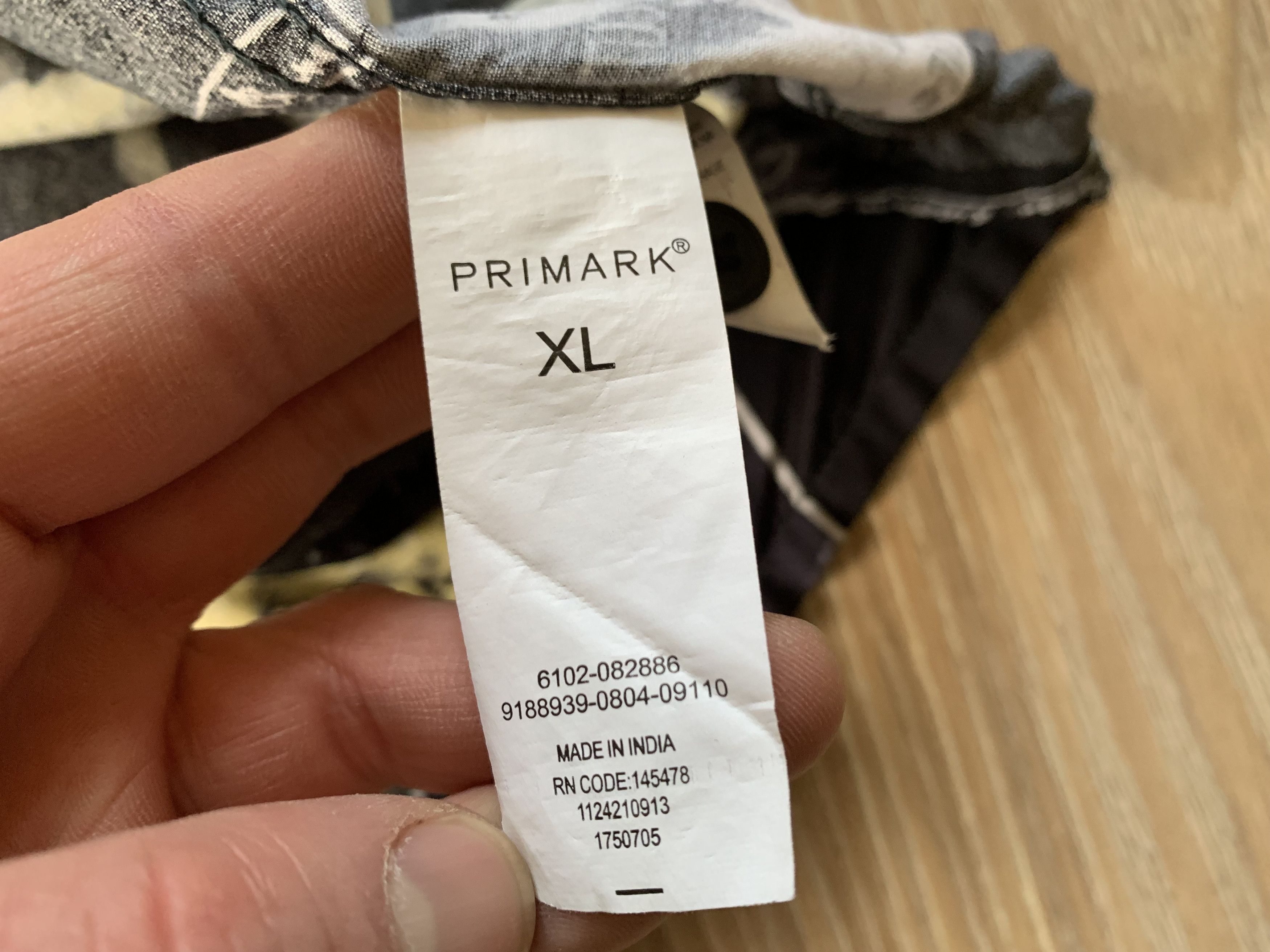 Other Primark Light Printed Hawaiian Shirt Size US XL / EU 56 / 4 - 6 Thumbnail