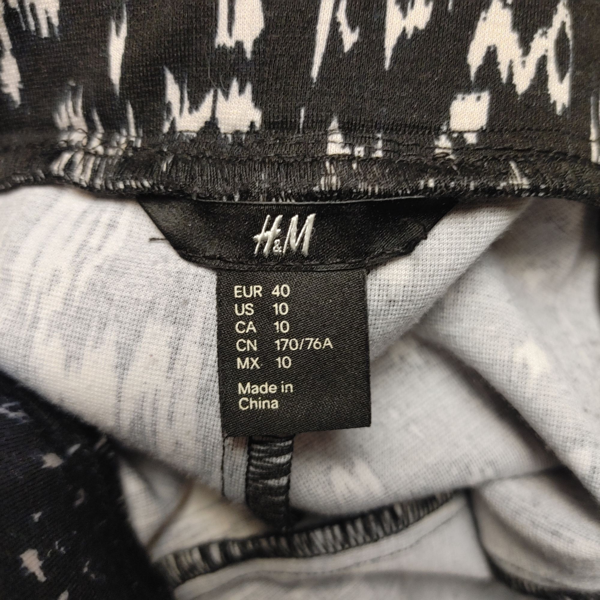 H&M H&M Women's Black & White Speckled Mini Skirt Size 10 Size 32" / US 10 / IT 46 - 2 Thumbnail