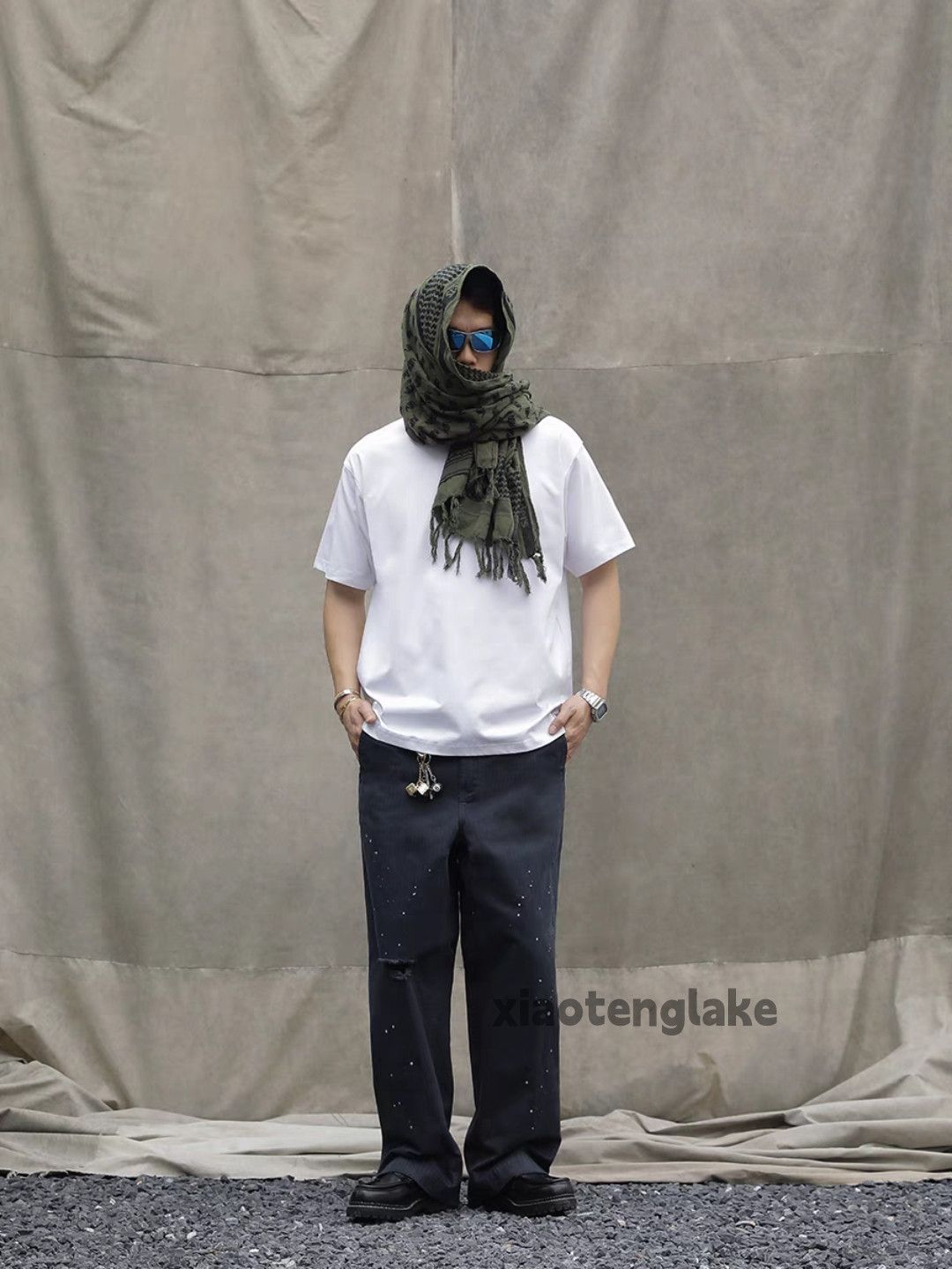 Designer Unisex washed faded loose baggy hiphop ripped pants Size US 30 / EU 46 - 4 Thumbnail