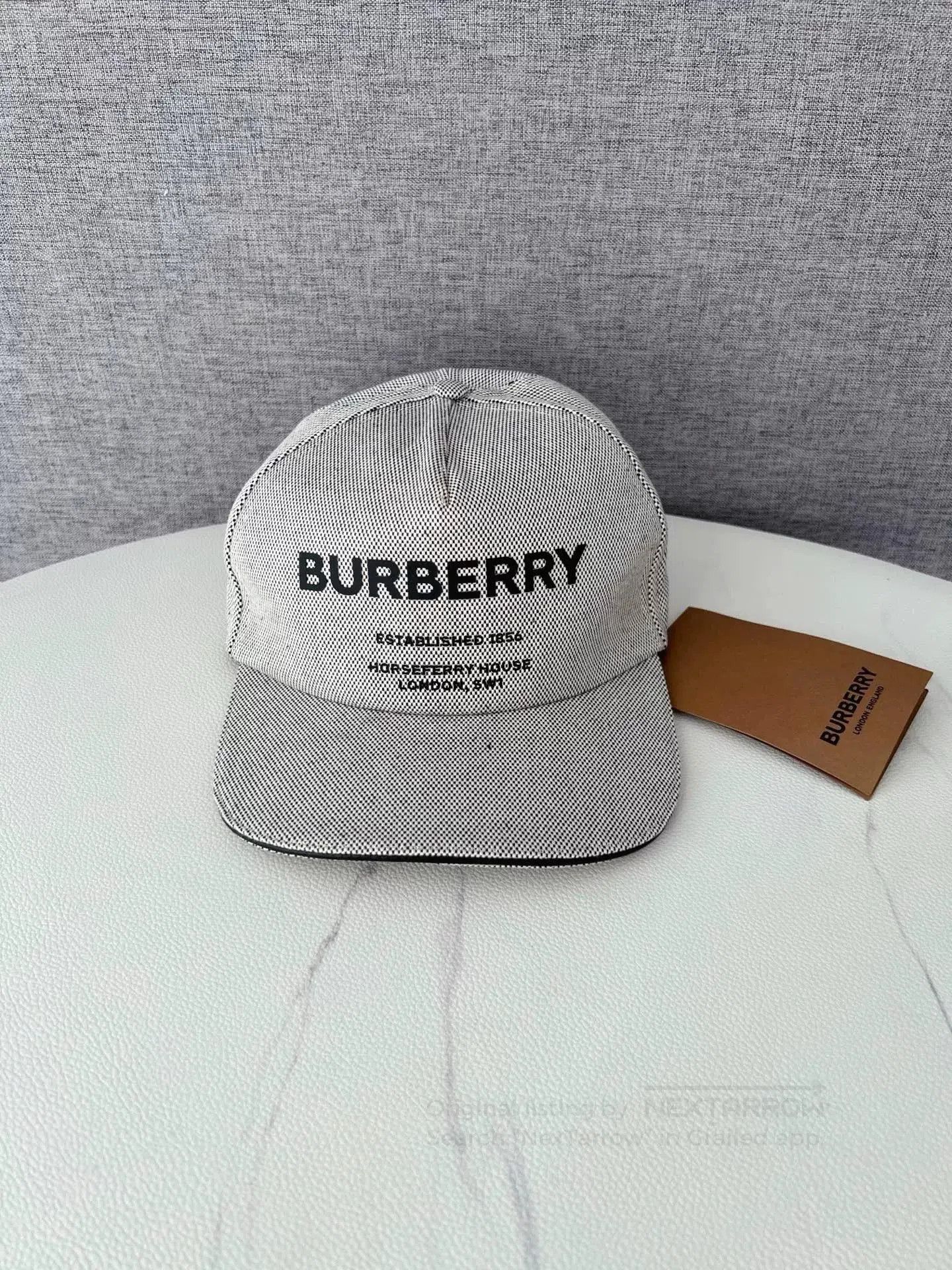 Burberry Burberry Classic Black Logo Baseball Cap. Size ONE SIZE - 1 Thumbnail