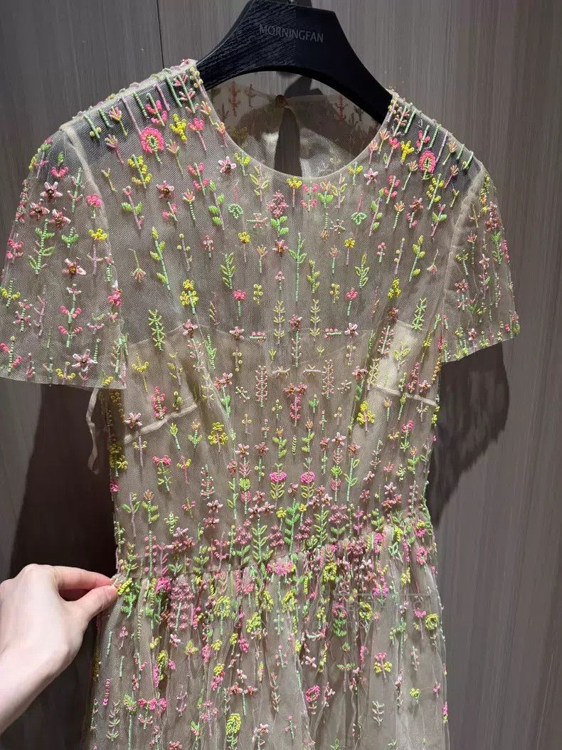 Valentino Valentino Heavily crafted bead-threaded gauze skirts Size XS / US 0-2 / IT 36-38 - 2 Thumbnail