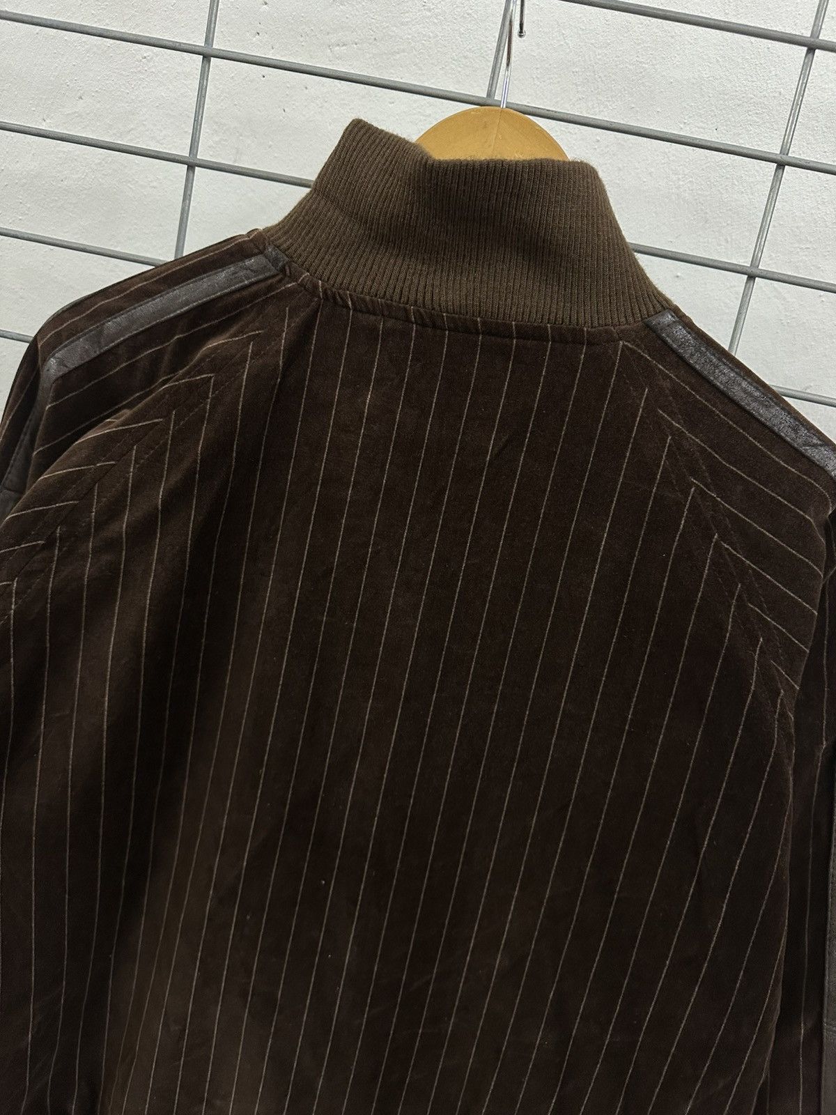 Beauty Beast × Kangol × Vintage Rare And Beautiful Kangol Velvet Zipper Jacket Y2K Style Size US M / EU 48-50 / 2 - 9 Thumbnail
