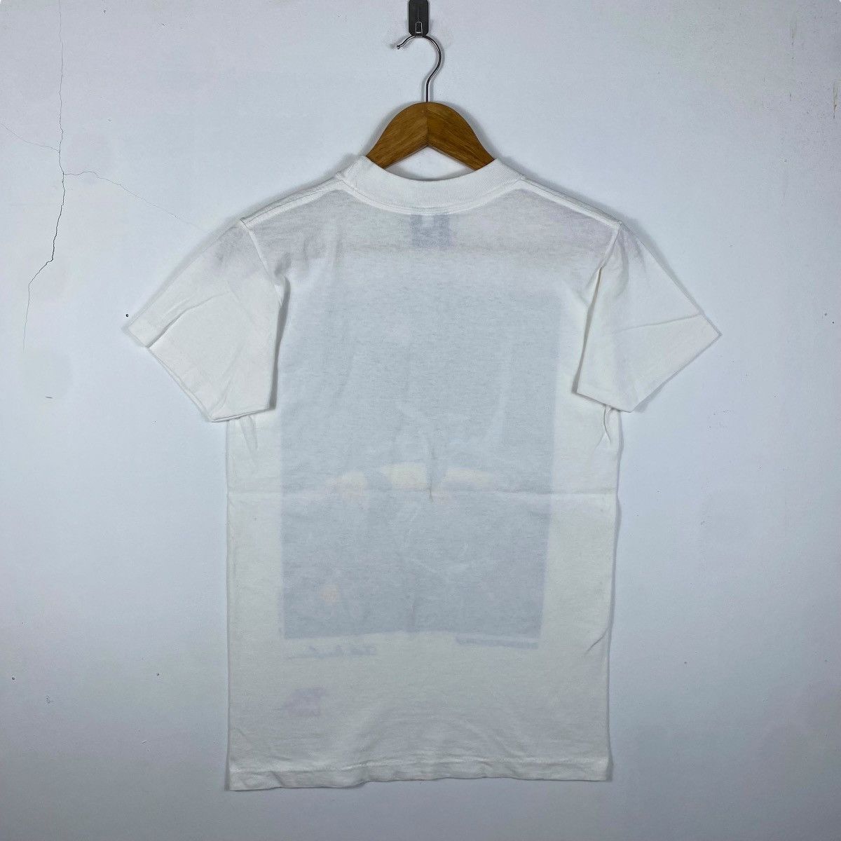 Vintage Vintage 90's SANCTUARY MAUI The Lassen Collection Art Tee Size US S / EU 44-46 / 1 - 6 Thumbnail