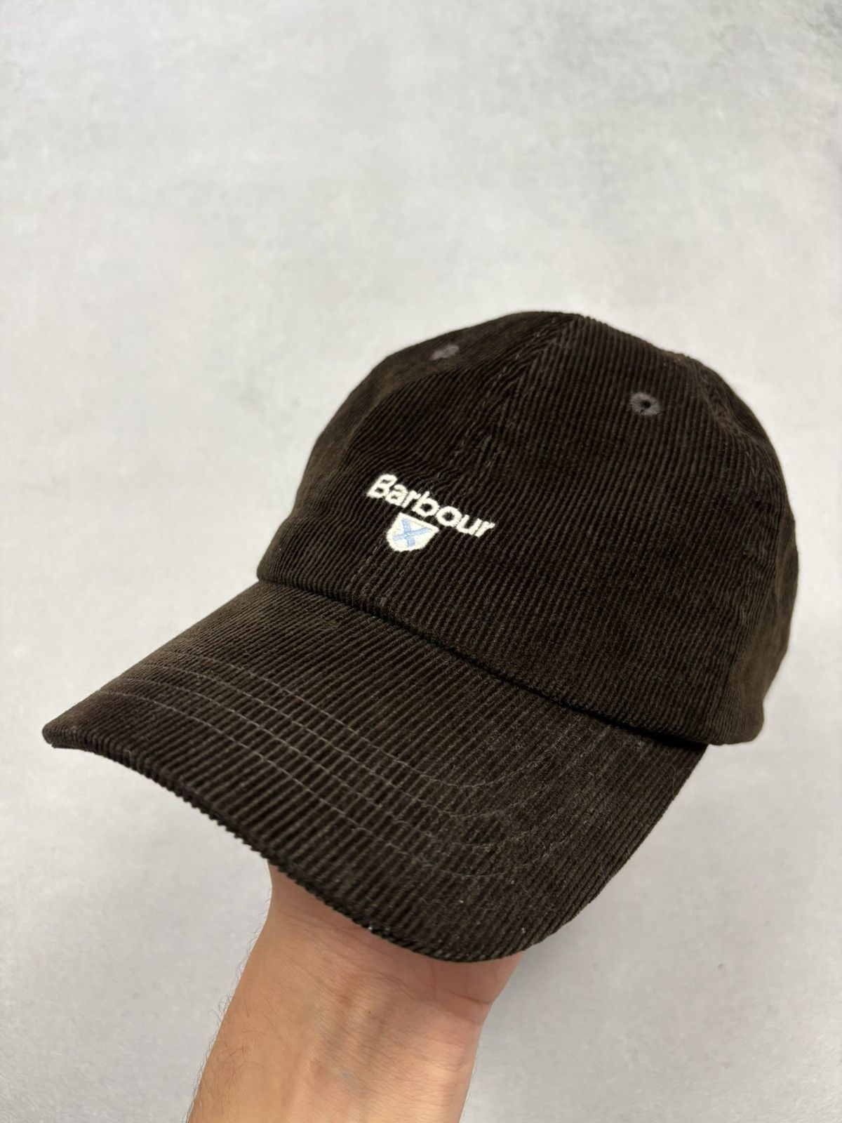Barbour Barbour Corduroy Baseball Cap Brown Logo Embroidered Vintage Size ONE SIZE - 2 Thumbnail