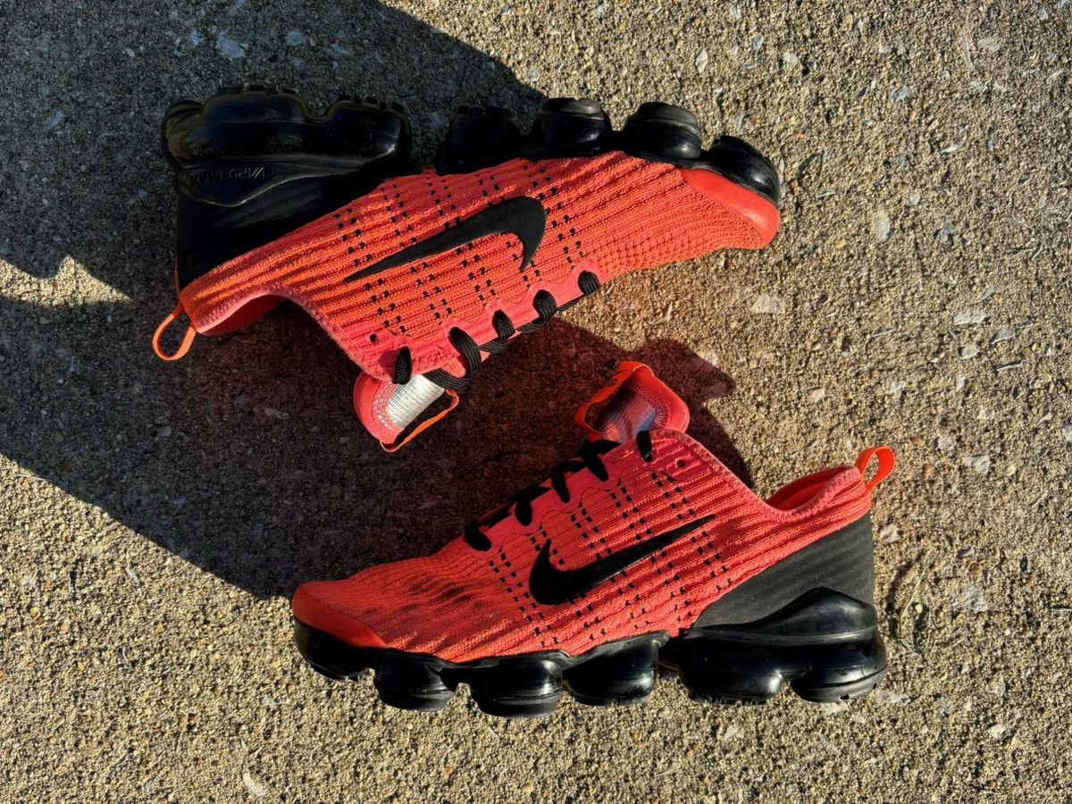 Air VaporMax Flyknit 'Flash Crimson Black'