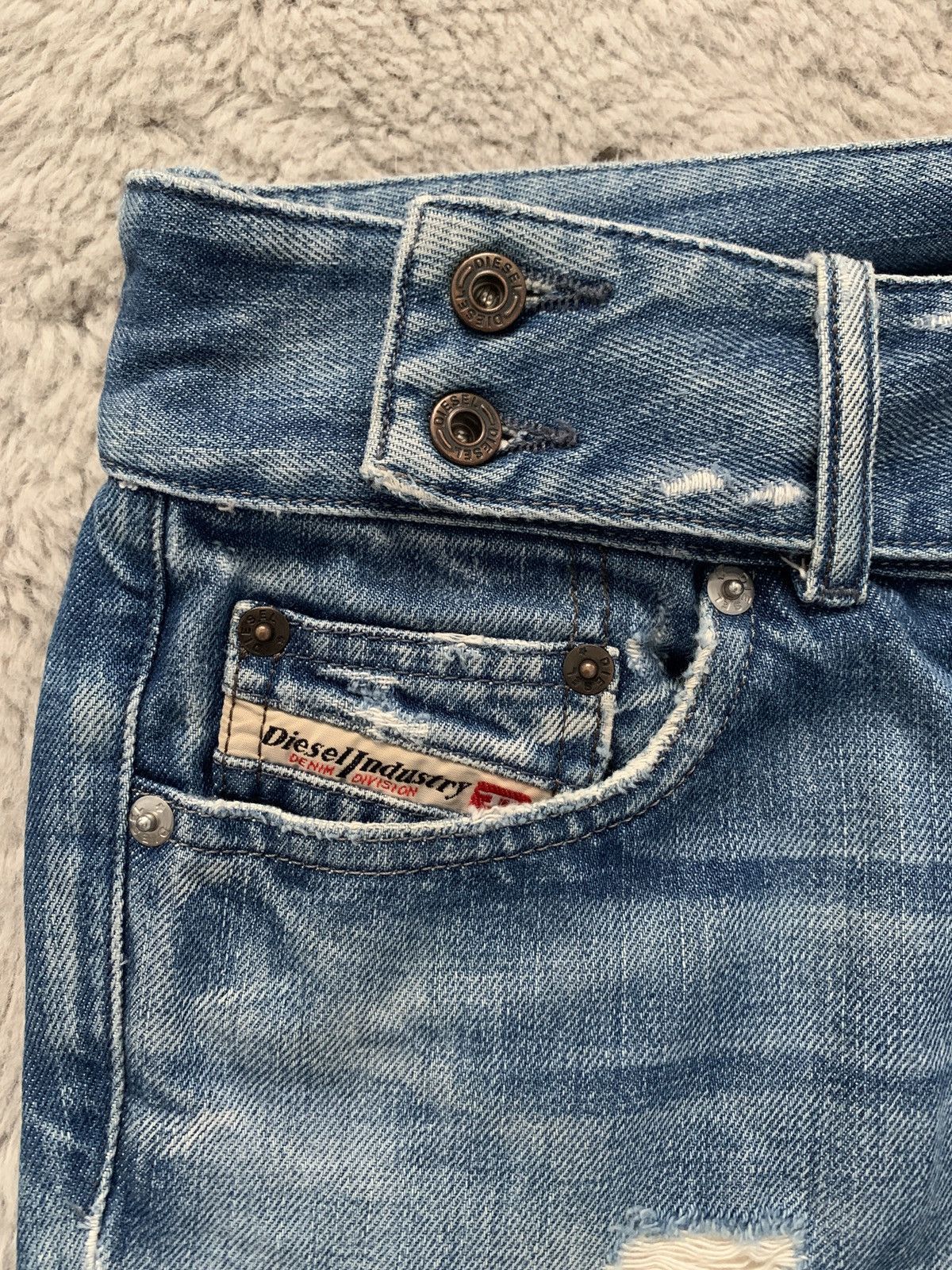 Diesel 90s Vintage Diesel Flared Denim Bootcut Distressed Grunge Size US 32 / EU 48 - 7 Thumbnail