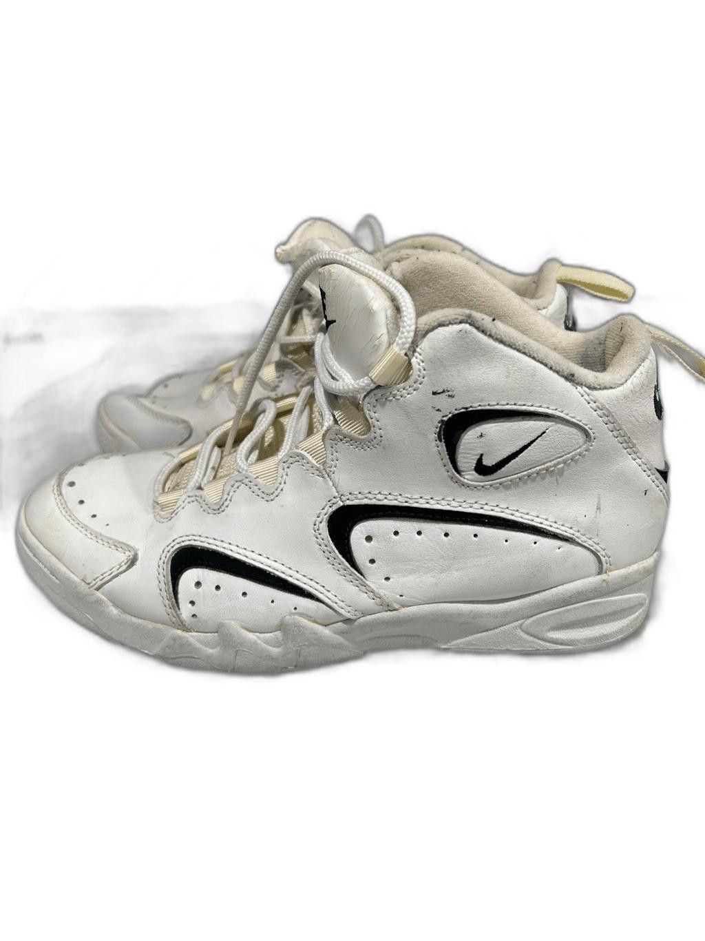 Nike Vintage Nike High-Top Basketball Shoes - White & Black Size US 8 / IT 38 - 3 Thumbnail