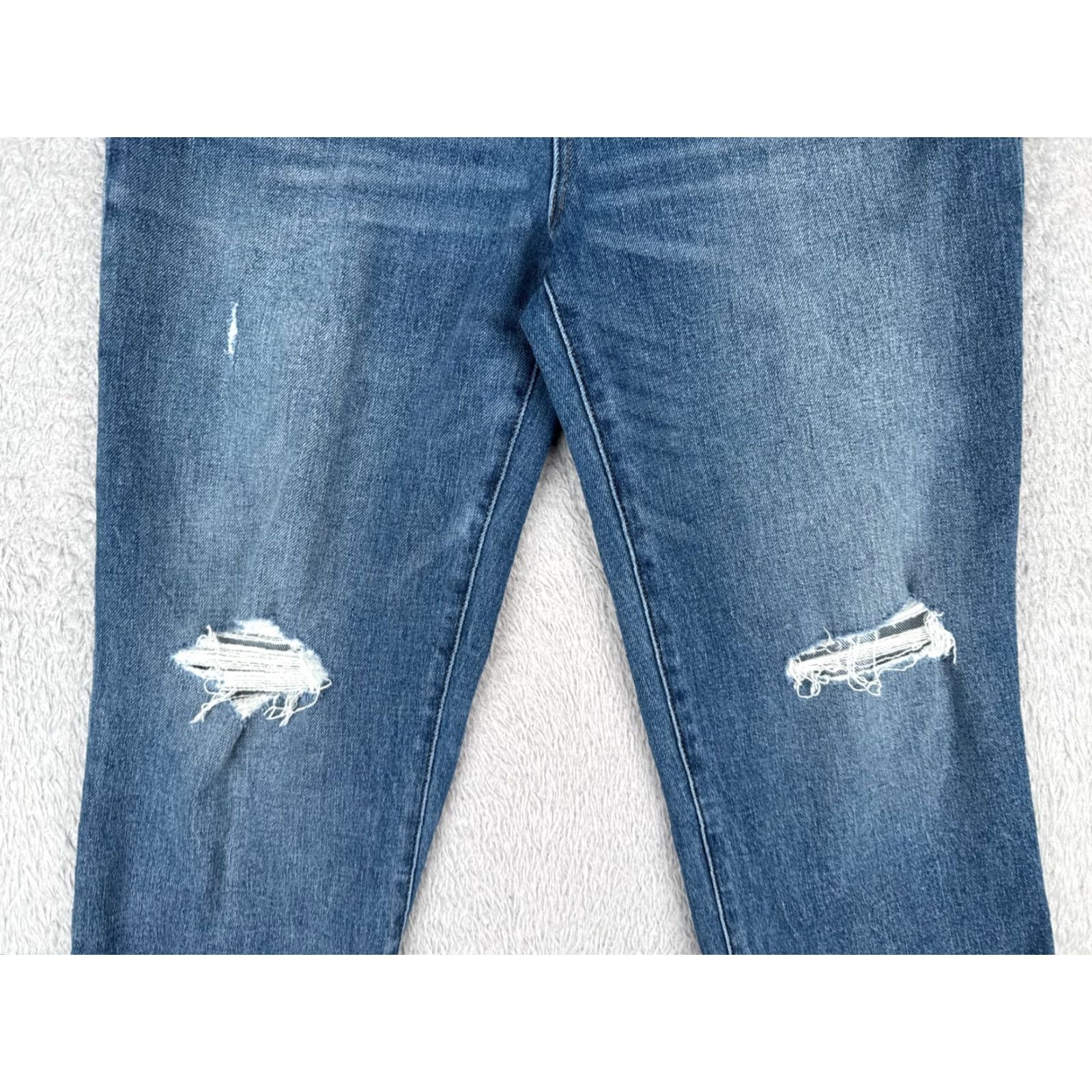 Lucky Brand Lucky Brand Jeans Womens 12 Blue Denim Crop High Rise Distressed Cotton 31x22 Size 34" / US 12 / IT 48 - 3 Thumbnail