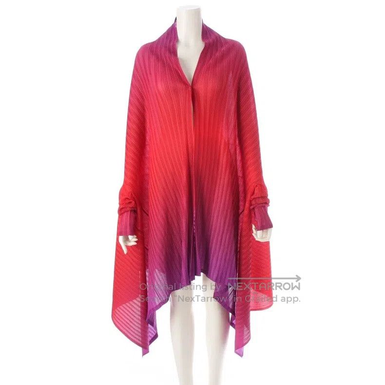 Issey Miyake Issey Miyake Red Coat Size M / US 6-8 / IT 42-44 - 1 Thumbnail