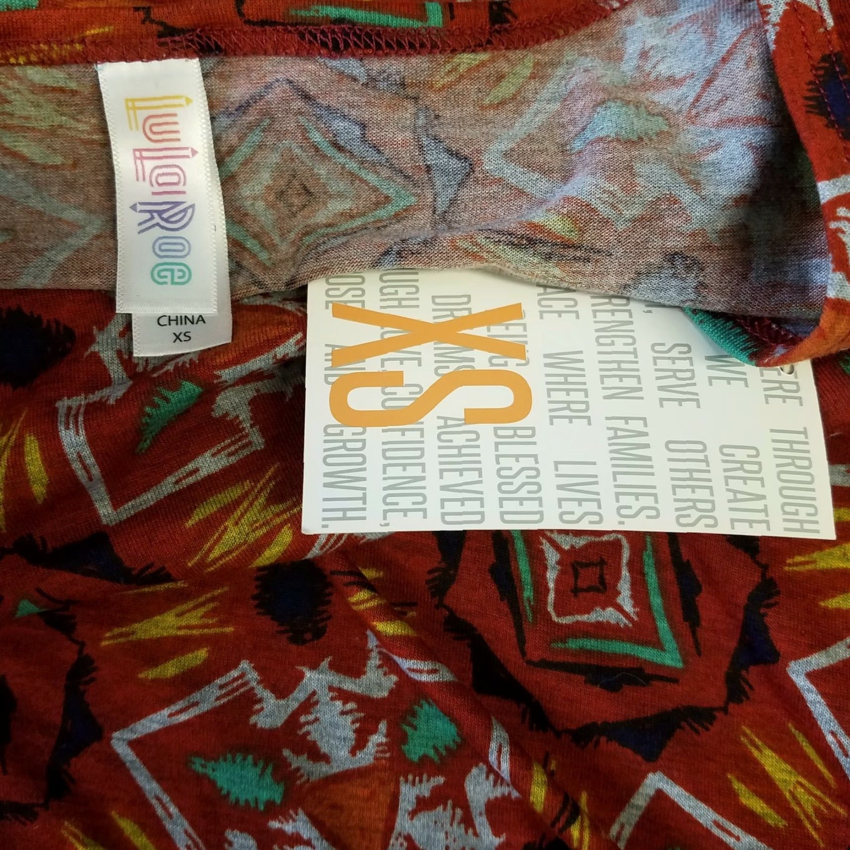 Vintage LuLaRoe Perfect T XS Womens Short Sleeve Geometric Orange Blue T Shirt Shirt Womens XS 90s? Size 26" / US 2 / IT 38 - 4 Thumbnail