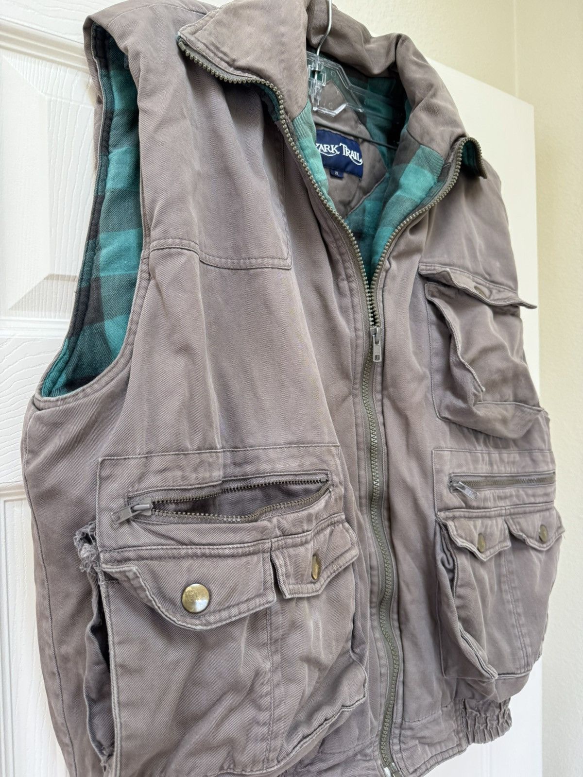 Vintage Ozark Trail men’s L 90s green plaid tan cargo outdoor puffy Size US XL / EU 56 / 4 - 5 Thumbnail