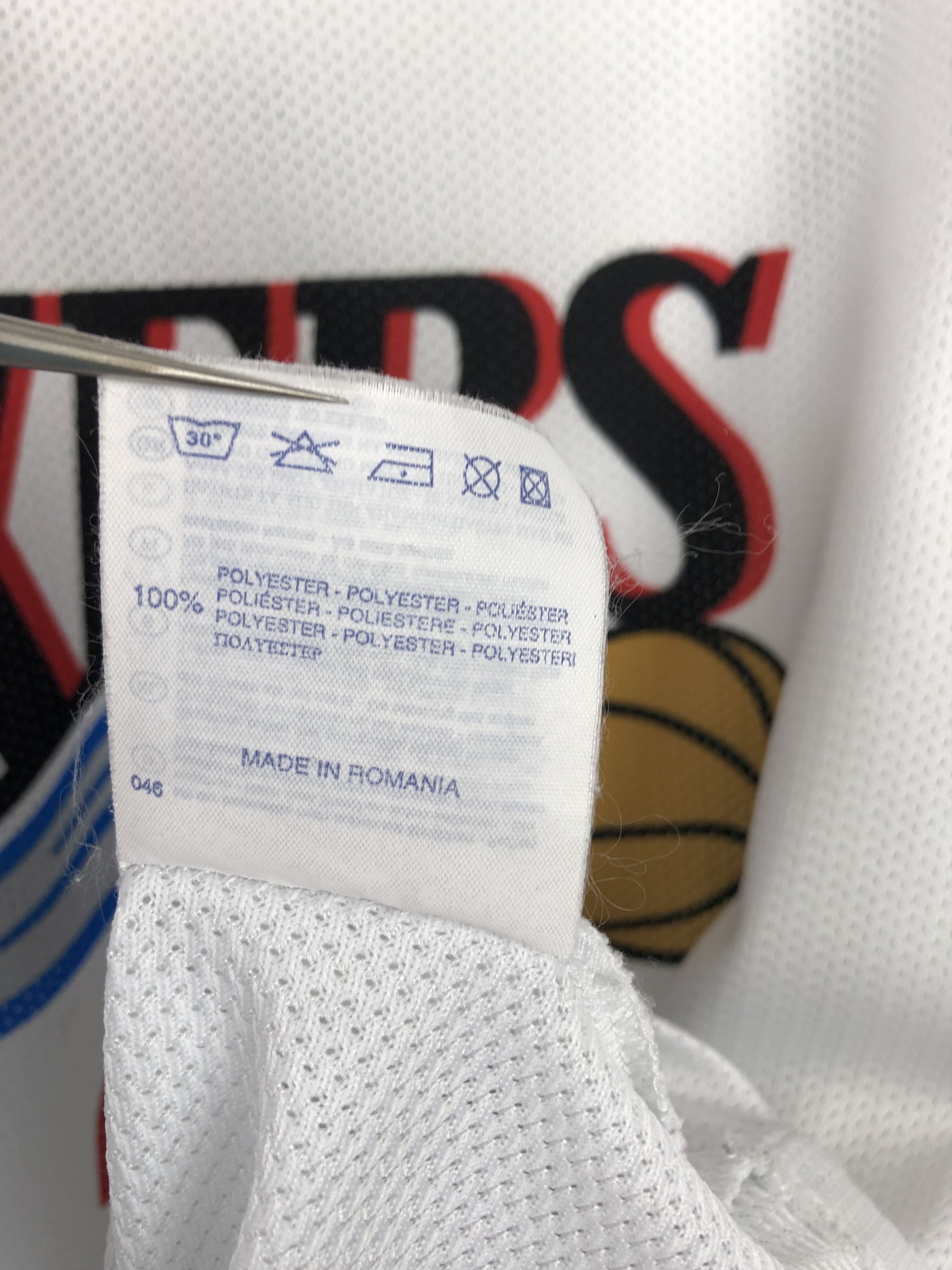 Champion Vintage Iverson Philadelphia Sixers 76ers Jersey Shirt Tee Size US M / EU 48-50 / 2 - 6 Thumbnail