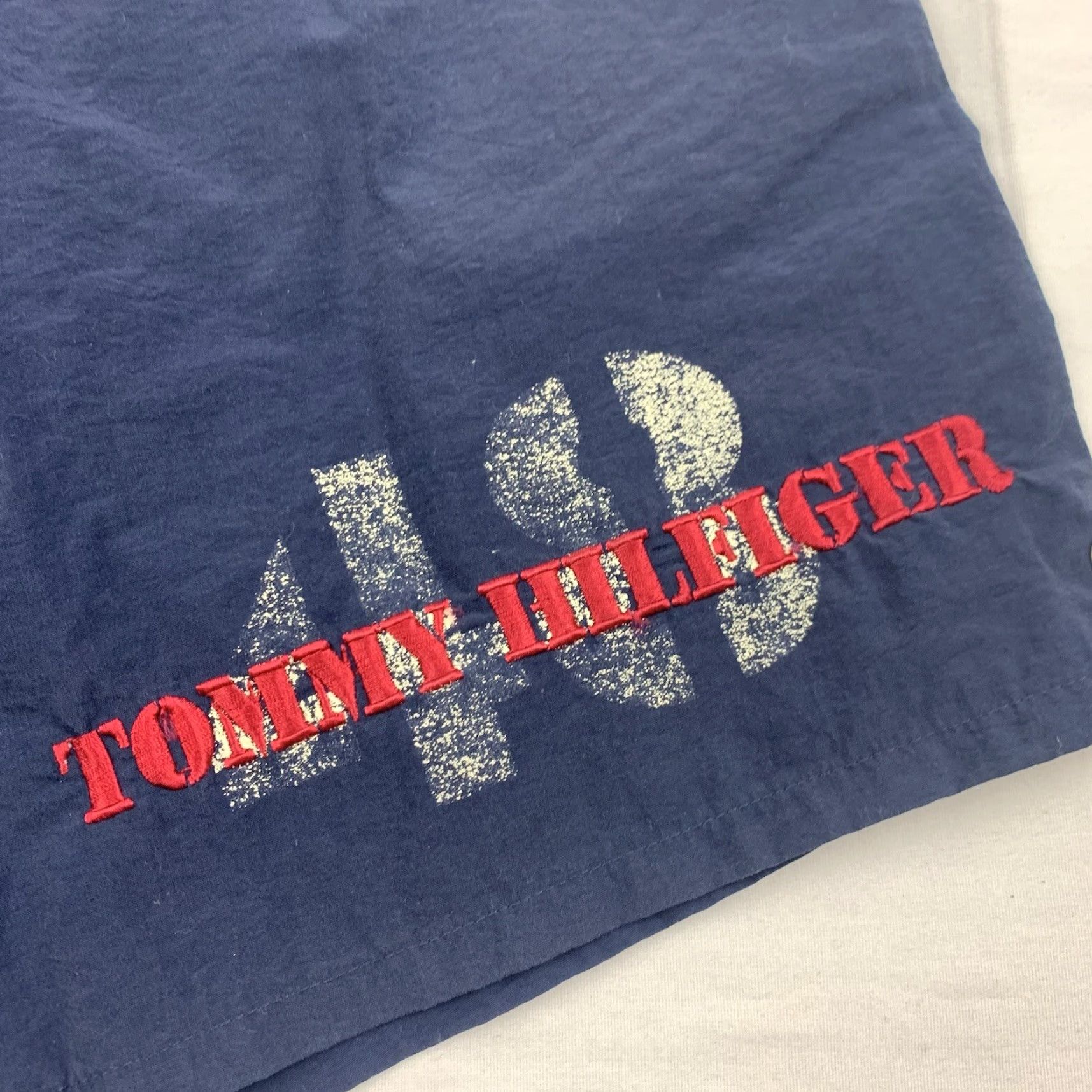 Tommy Hilfiger Vintage Tommy Hilfiger Swim Trunks Adult Large Blue Logo Flag Embroider 90s USA Size US 33 - 2 Thumbnail