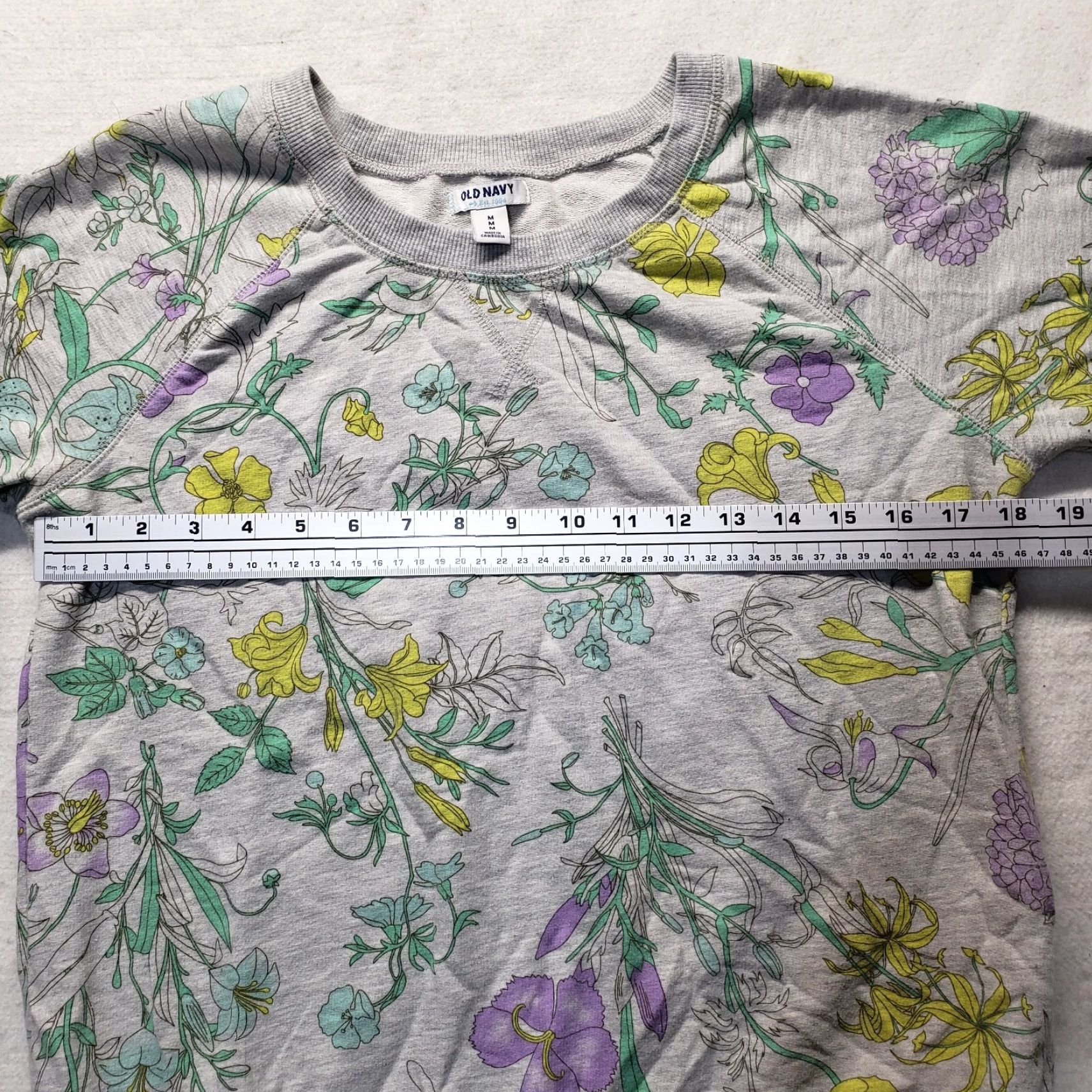 Old Navy Old Navy Gray Floral Flowers Sweater Long Sleeve Adult Women's Size S Small Size S / US 4 / IT 40 - 4 Thumbnail