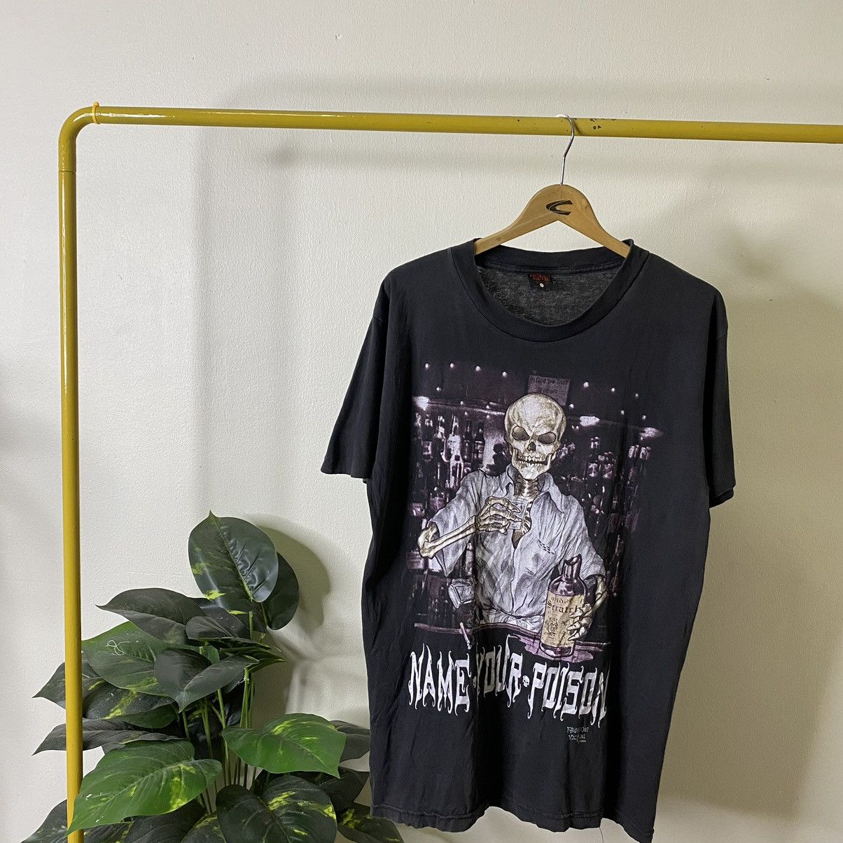 Fashion Victim × Vintage 1990s Fashion Victim Name Your Poison Travis Scott Style T Size US L / EU 52-54 / 3 - 1 Thumbnail