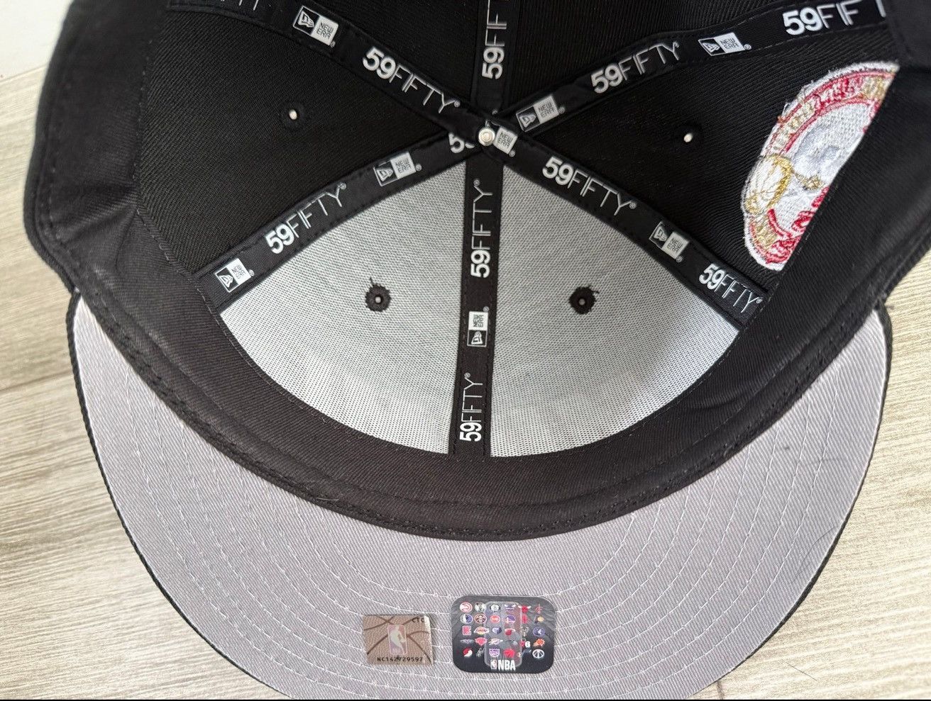 NBA × New Era Miami Heat New Era 3x Champions Black Grey Fitted Sz 7 3/8 Size ONE SIZE - 9 Thumbnail