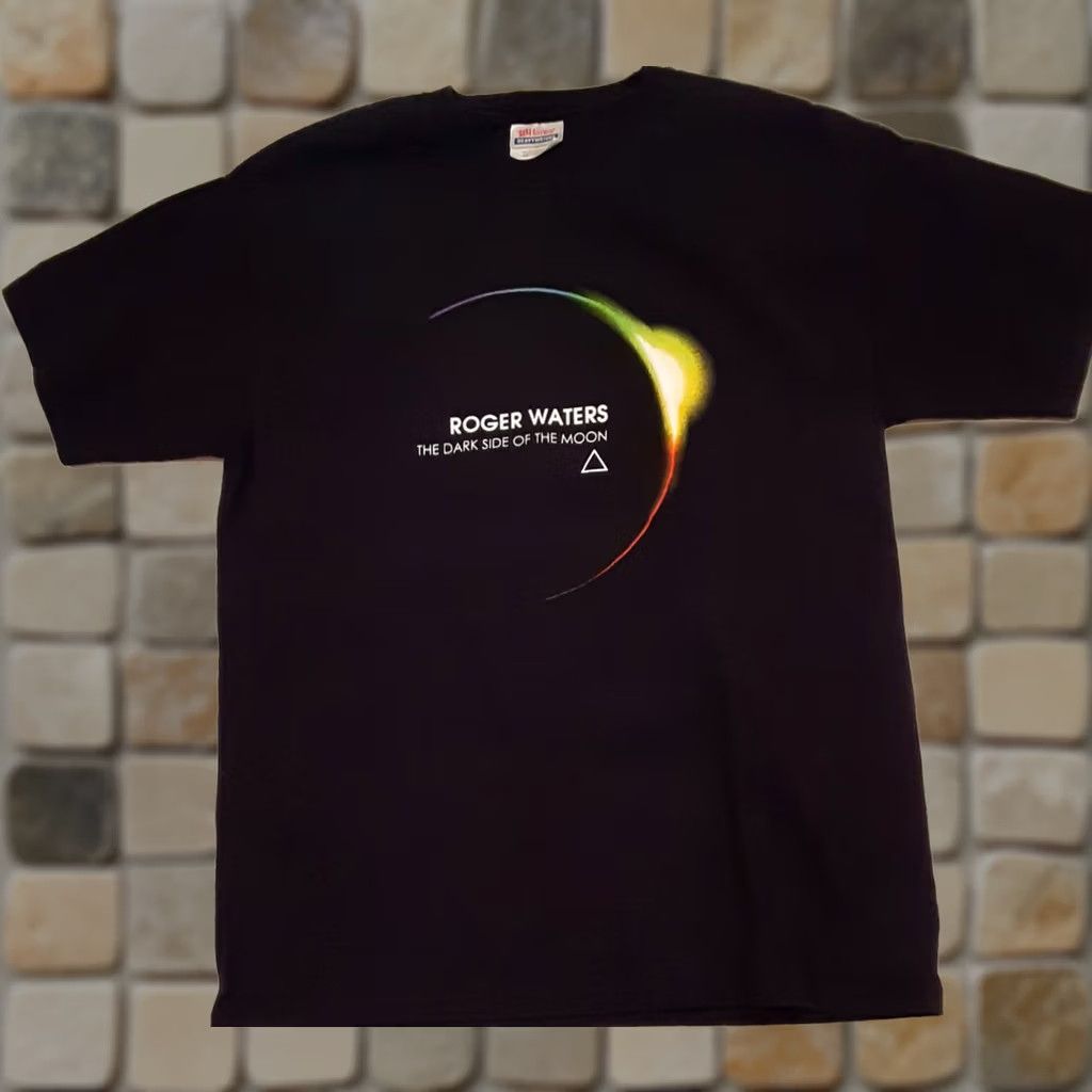 Hanes Vintage Roger Waters Dark Side of the Moon World Tour Hanes T-Shirt 2007 Med Size US M / EU 48-50 / 2 - 1 Thumbnail