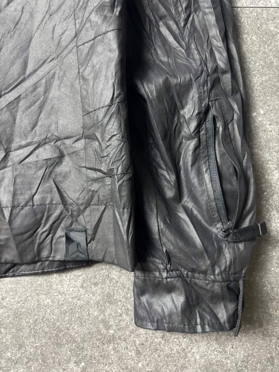 Hussein Chalayan × Puma 2010 Puma Hussein Chalayan Stealth Pocket Waxed Jacket Size US M / EU 48-50 / 2 - 13 Thumbnail