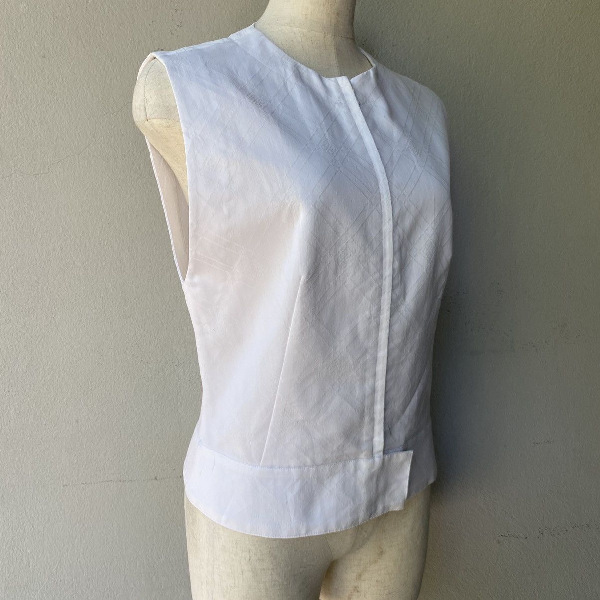 Givenchy Givenchy White Sleeveless Structured Blouse Size XS / US 0-2 / IT 36-38 - 11 Thumbnail