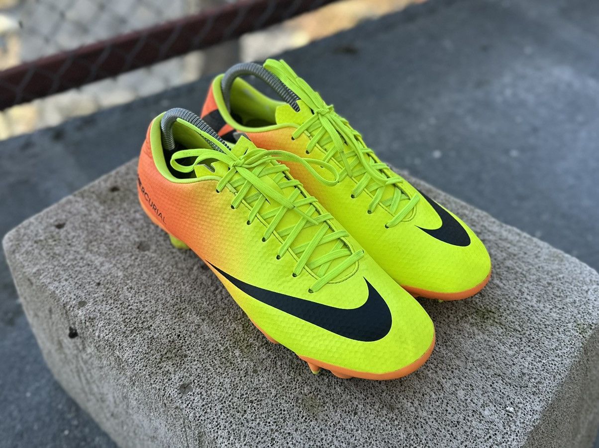Nike 2013 NIKE MERCURIAL VELOCE SG PRO SOCCER BOOTS CLEATS US 7 Size US 7 / EU 40 - 5 Thumbnail