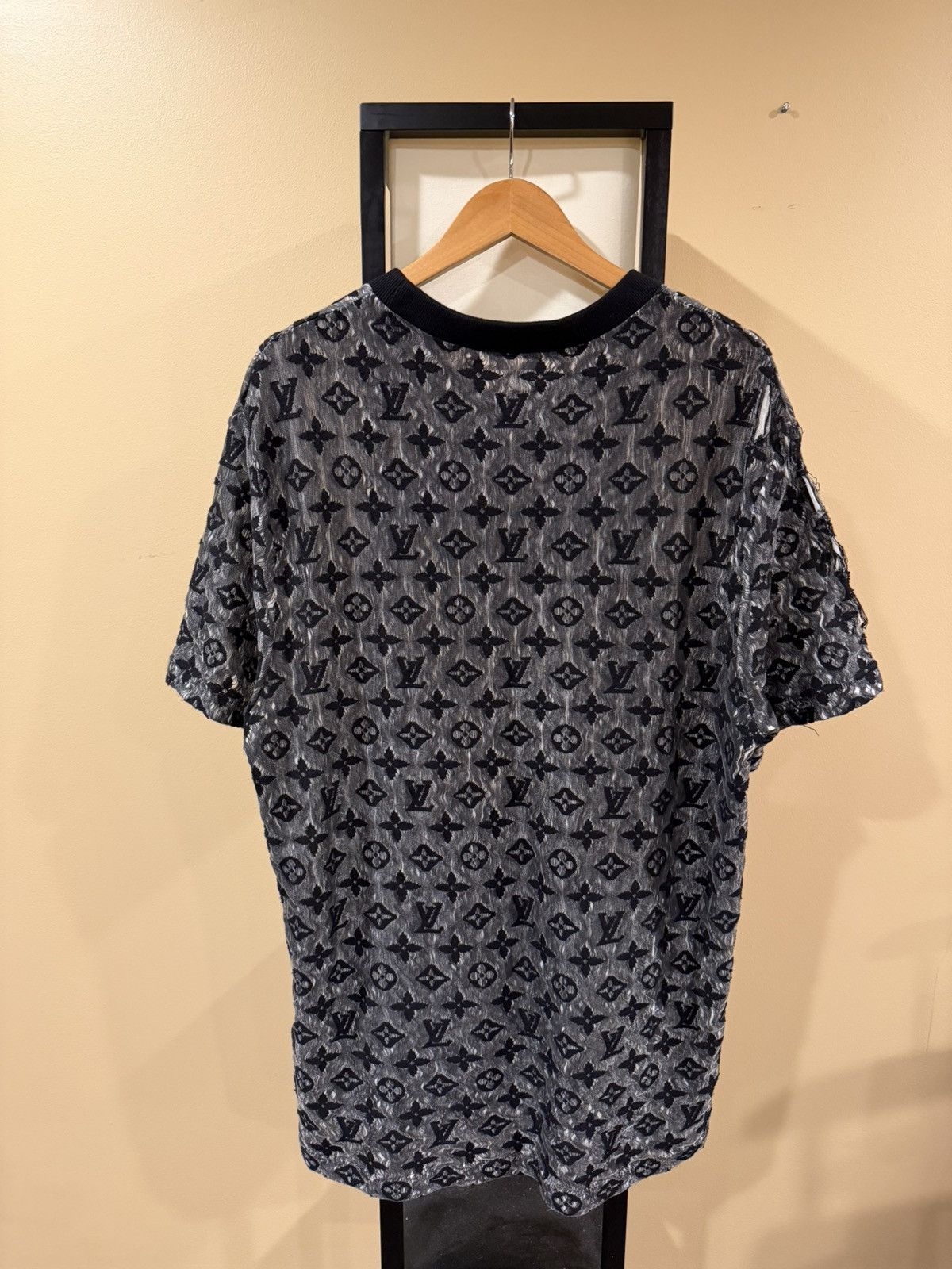 Louis Vuitton Louis Vuitton x Virgil Abloh 2022 Monogram Mesh T-Shirt Size US XXL / EU 58 / 5 - 6 Thumbnail