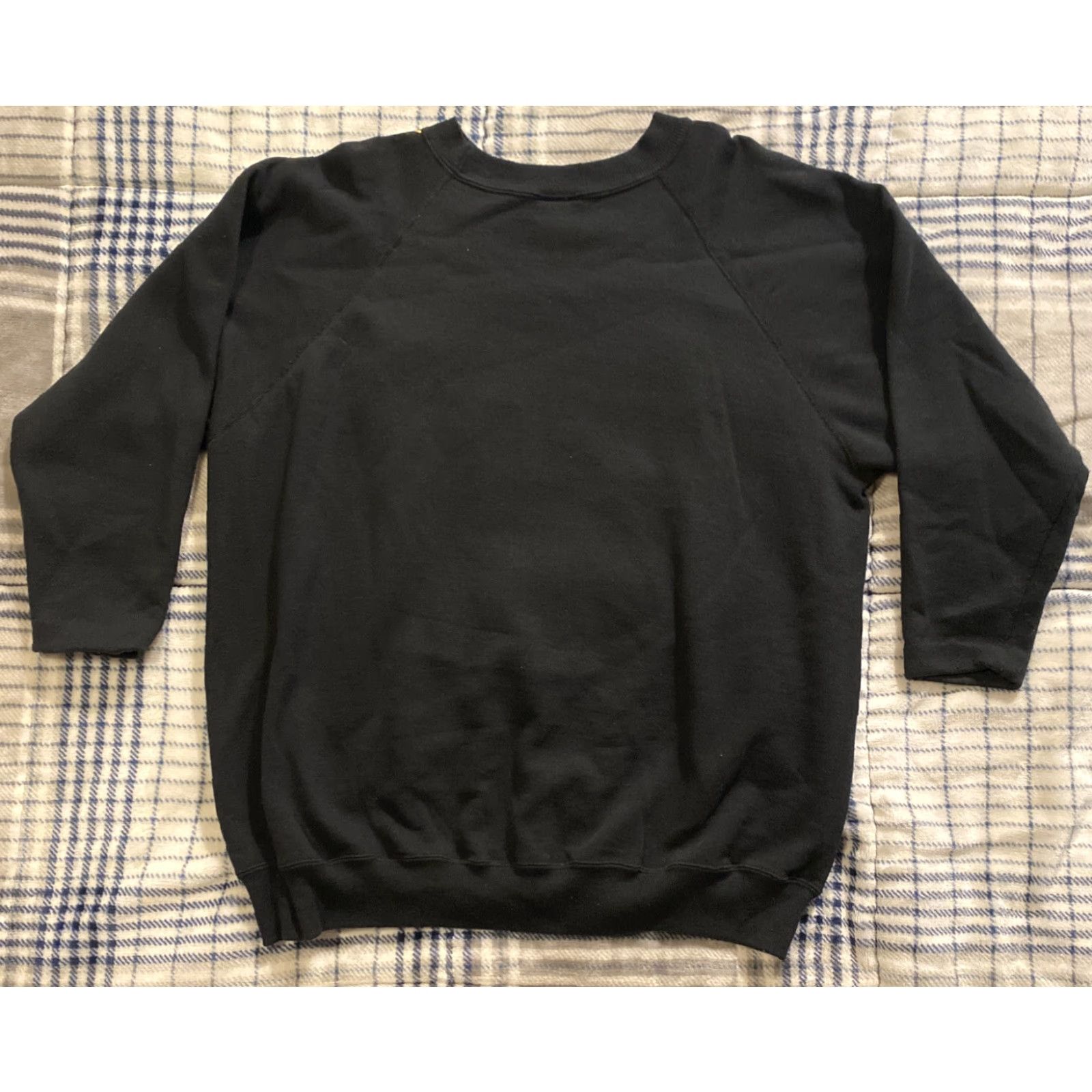 Hanes VINTAGE Hanes Sweatshirt Christmas 1993 XL Women Black Pullover Size XL Ugly Sweater Contest Hand Made Size XL / US 12-14 / IT 48-50 - 4 Thumbnail