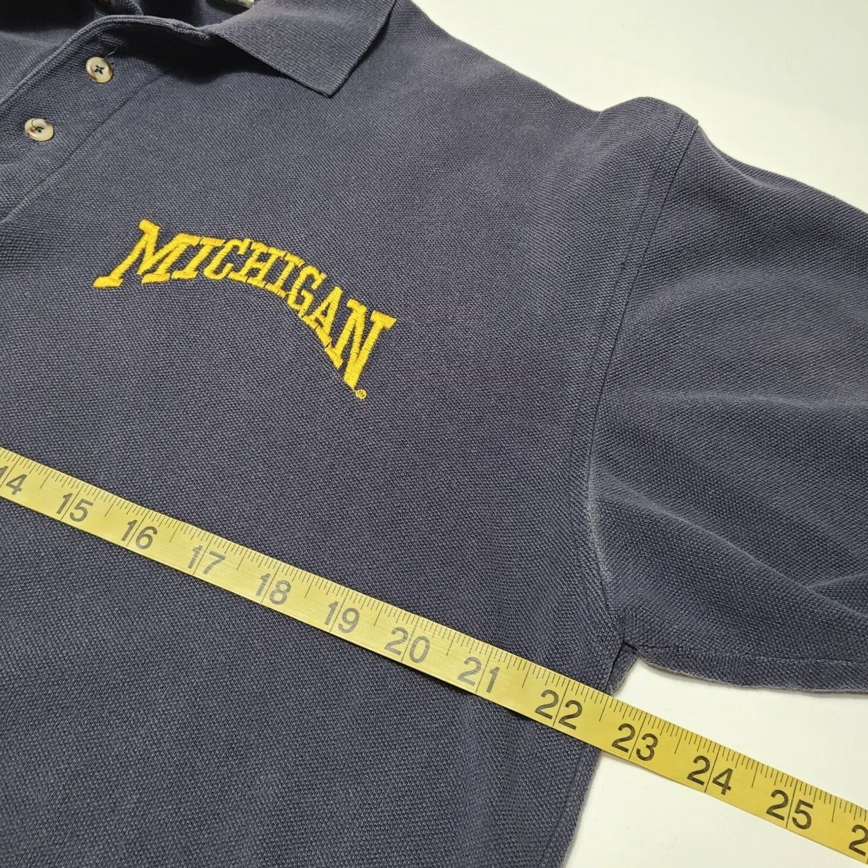 Vintage VINTAGE Michigan Wolverines Polo Shirt Men's L Blue Embroidered 90s Logo Wolverine Cotton Short Sleeve Buttoned Size US L / EU 52-54 / 3 - 5 Thumbnail