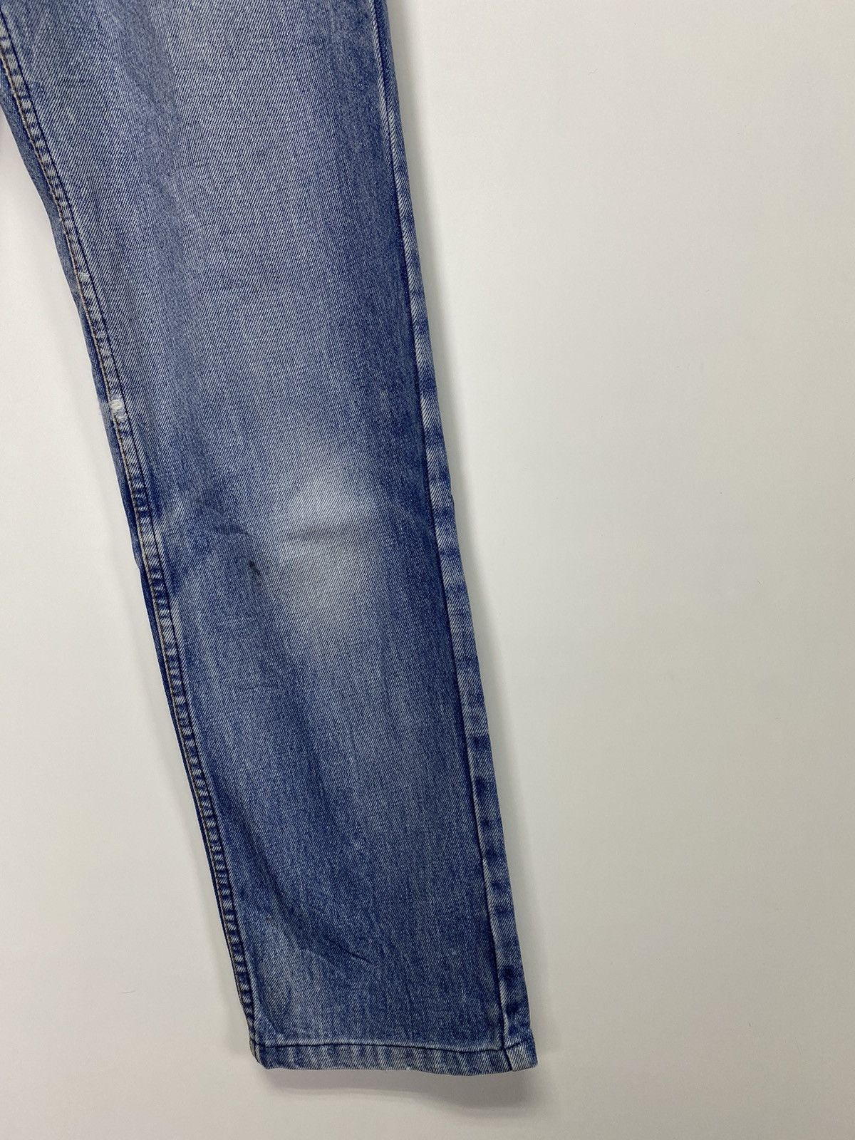 Levi's × Vintage Vintage Levi’s Jeans Size US 26 / EU 42 - 6 Thumbnail