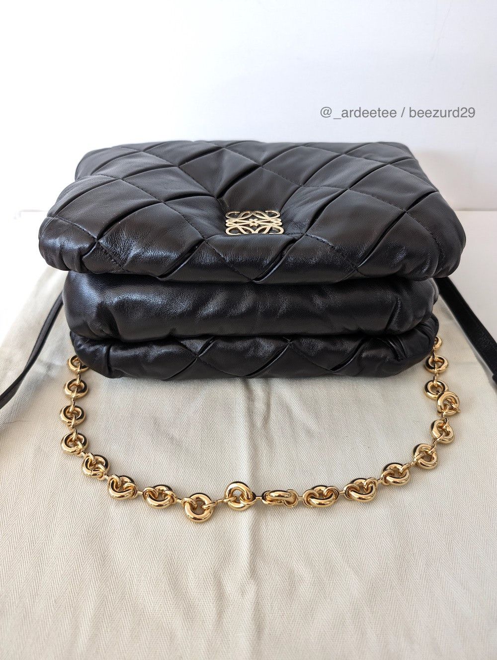 Loewe *NEW* GOYA LEATHER PUFFER PLEATED BAG BLACK $4,700 Size ONE SIZE - 13 Thumbnail