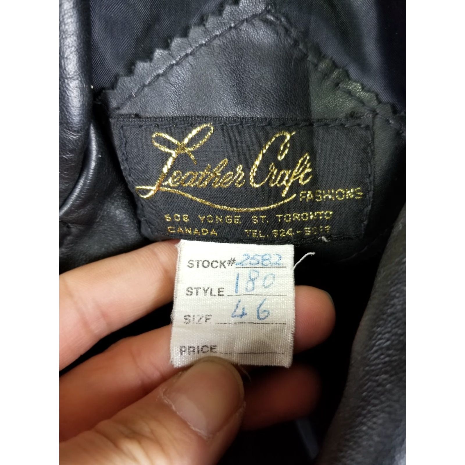 Vintage VINTAGE LEATHER CRAFT FASHIONS BLACK MOTORCYCLE LEATHER JACKET SZ 46 Men Jacket 46 Black Motorcycle Lined 26in g12 Size US S / EU 44-46 / 1 - 6 Thumbnail