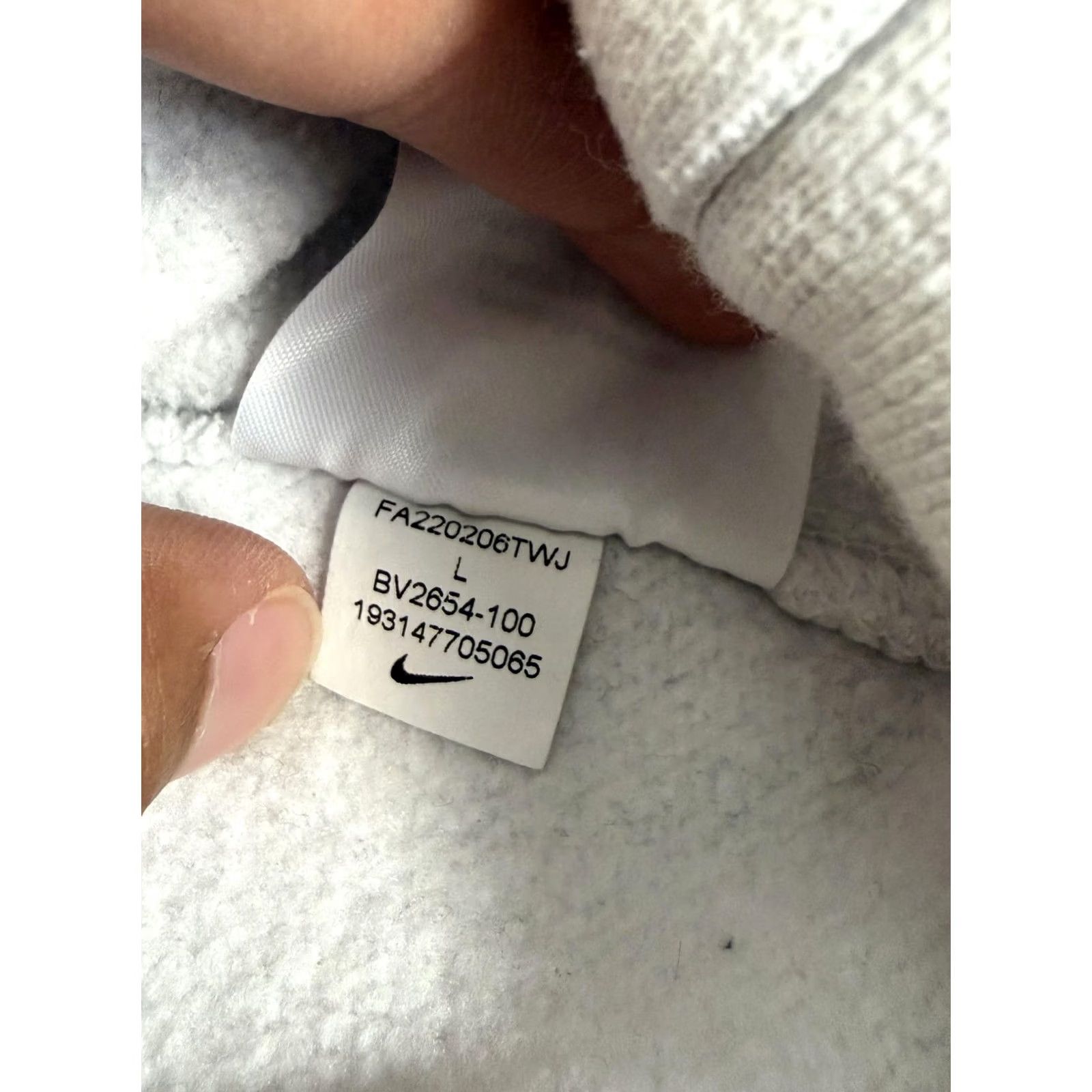Nike Nike Shirt Mens L White Sportswear Club Fleece Hoodie Pullover Swoosh Sweatshirt Size US L / EU 52-54 / 3 - 5 Thumbnail
