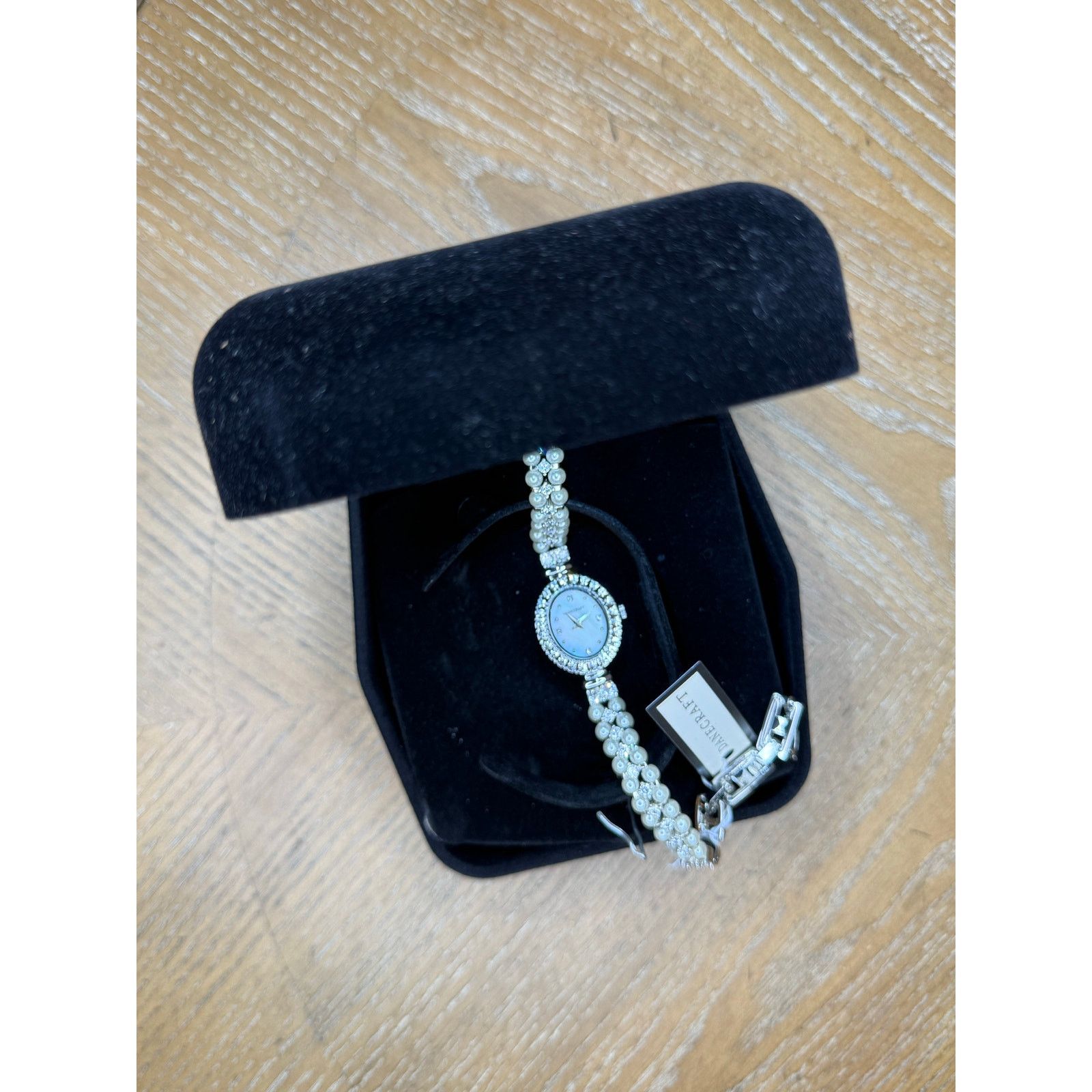 Other Danecraft Women’s Silver-Plated Oval Watch Quartz | NWT Size ONE SIZE - 4 Thumbnail
