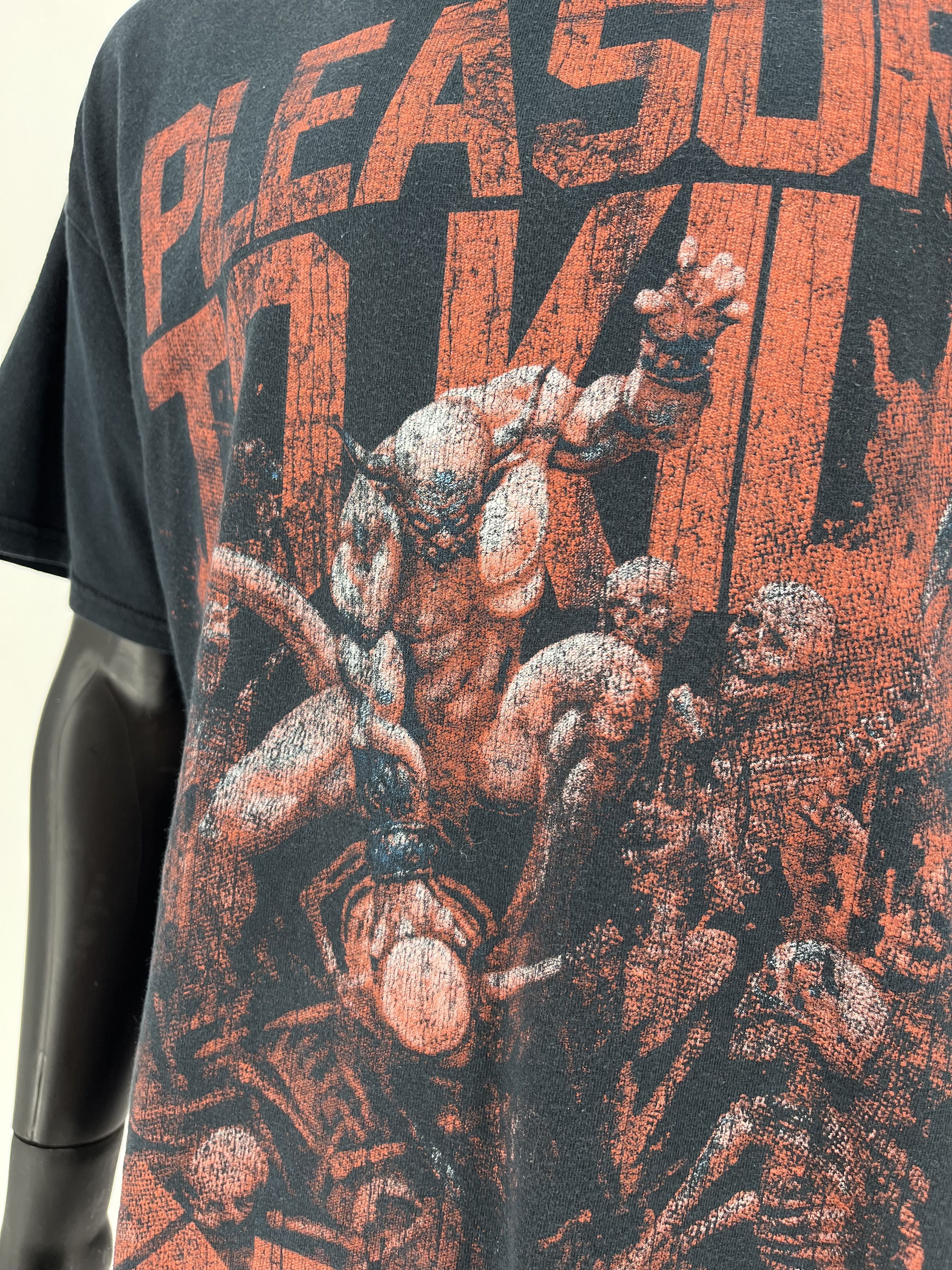 Band Tees Kreator pleasure to kill T-shirt band rock tee size XLarge Size US XL / EU 56 / 4 - 6 Thumbnail