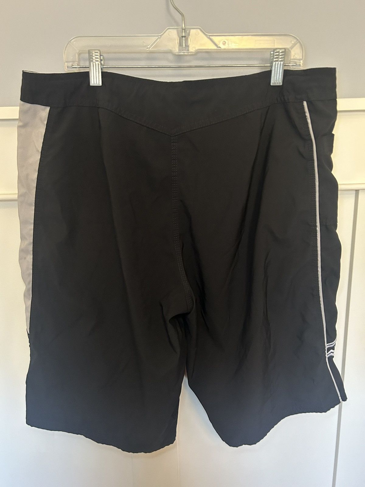 Tapout Vintage Tapout baggy active/swimwear shorts Size US 38 / EU 54 - 2 Thumbnail