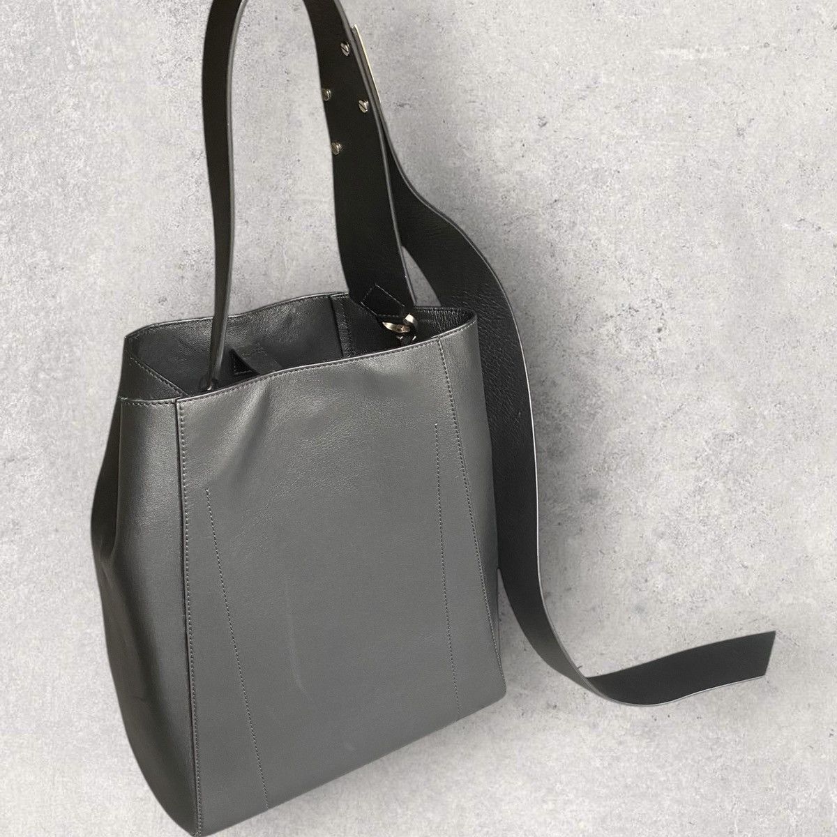 Calvin Klein 205W39NYC Luxe Calf Leather Stripe Link Bucket Bag Size ONE SIZE - 3 Thumbnail