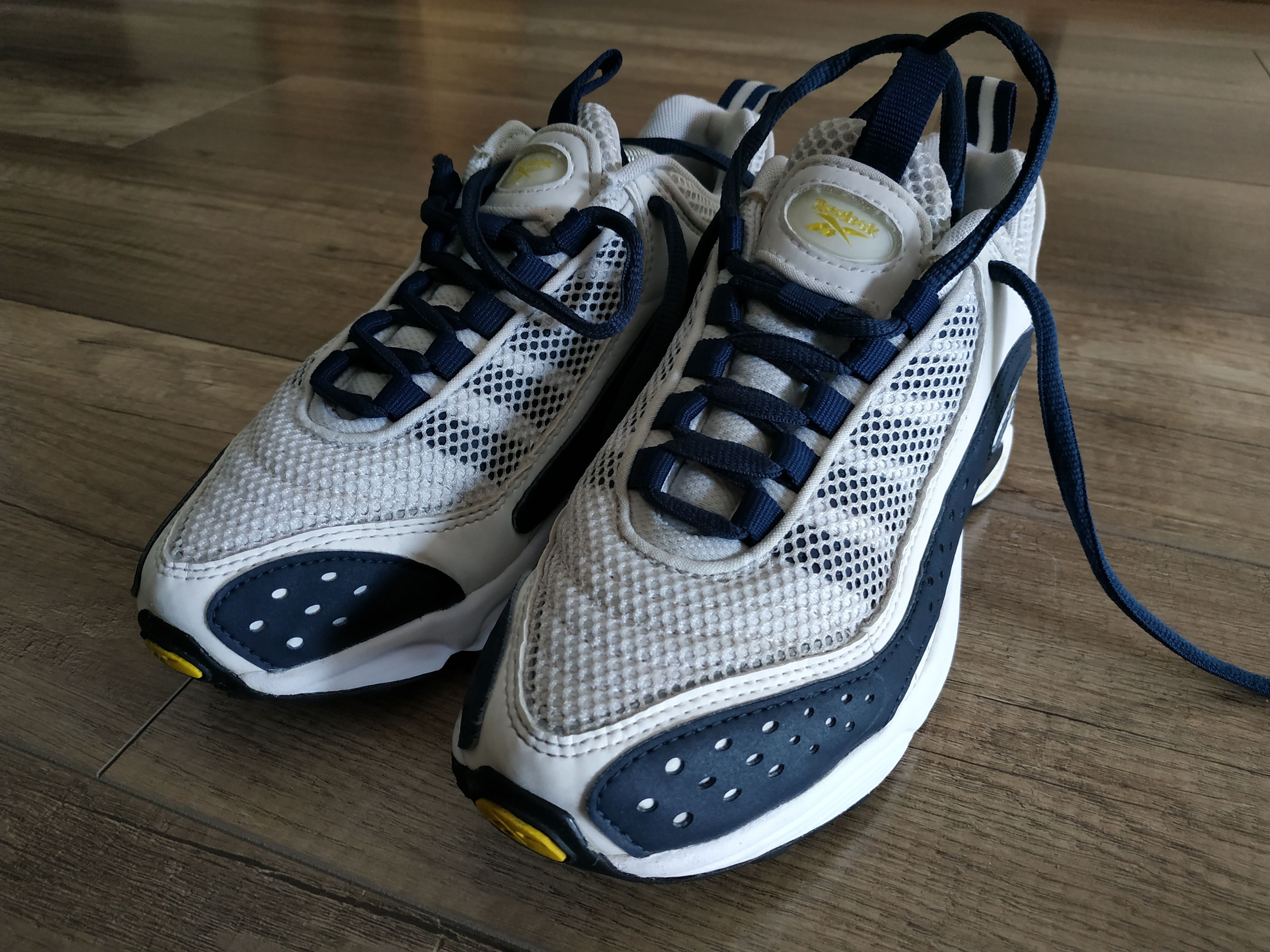 Reebok Daytona DMX 2 Women's Sneakers/Shoes, UK5 US6 EU 37,5