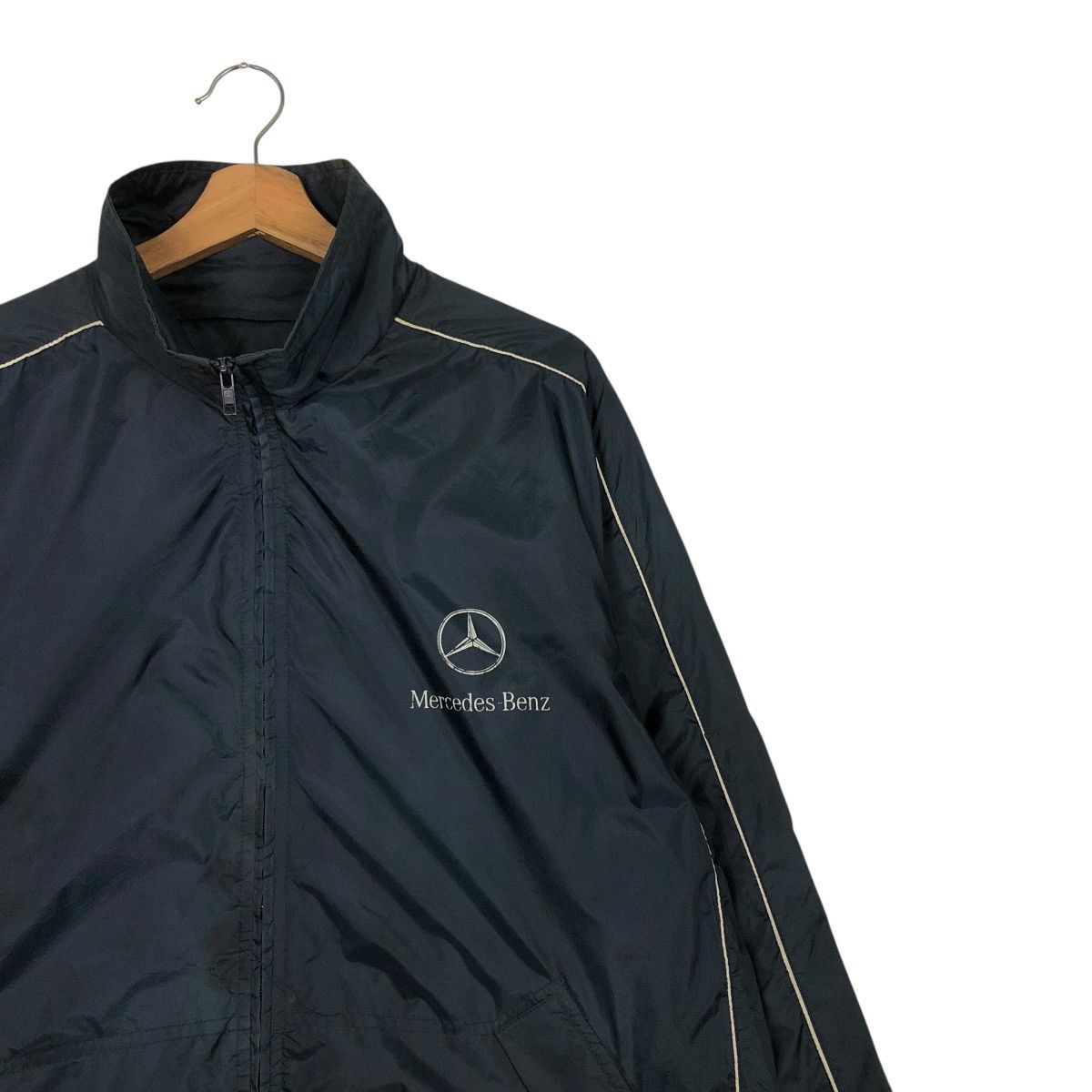 Japanese Brand 🔥VINTAGE ZIPPER LIGHT JACKET MERCEDES BENZ Size US M / EU 48-50 / 2 - 8 Thumbnail